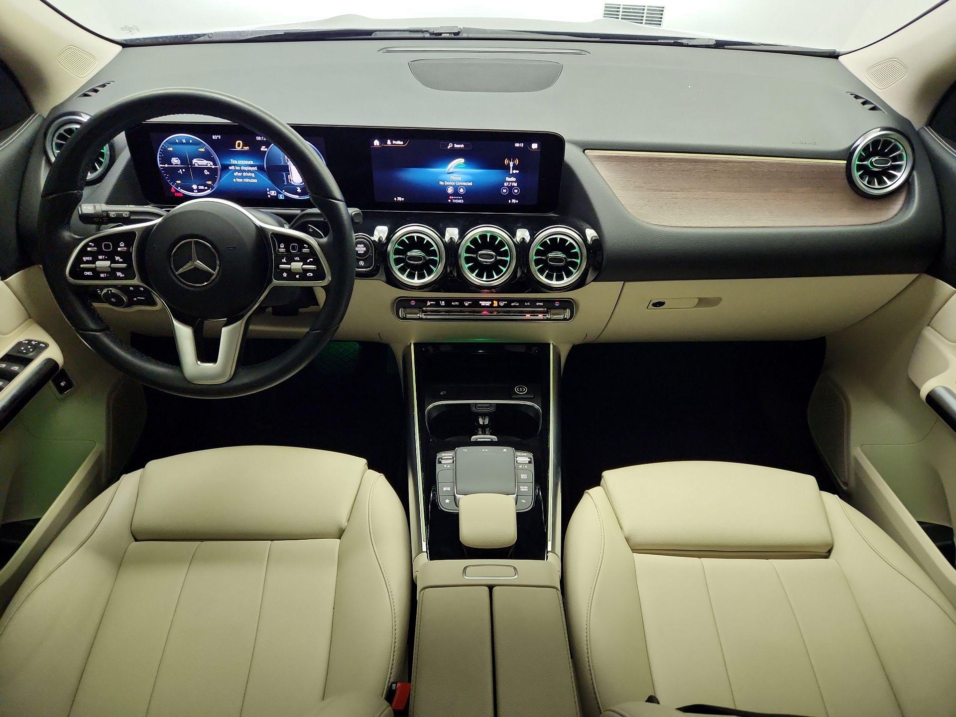 Thumbnail: 2023 Mercedes-Benz GLA - 9