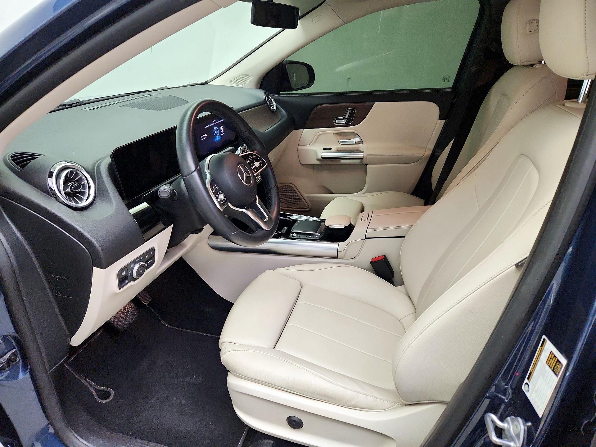 Thumbnail: 2023 Mercedes-Benz GLA - 11