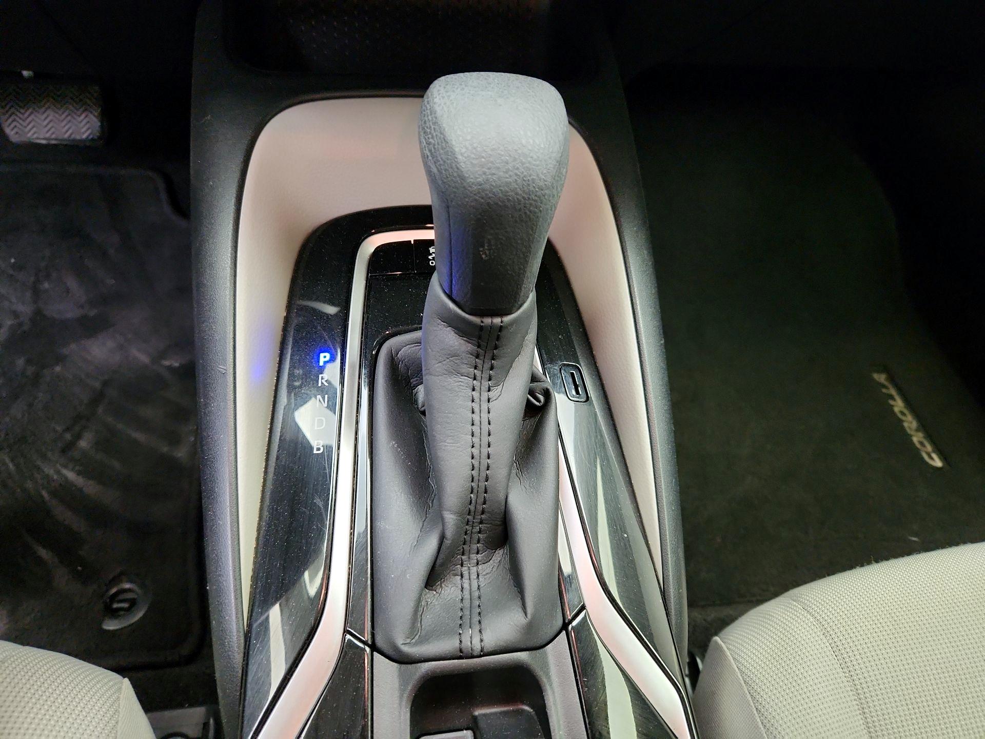 Thumbnail: 2021 Toyota Corolla - 17
