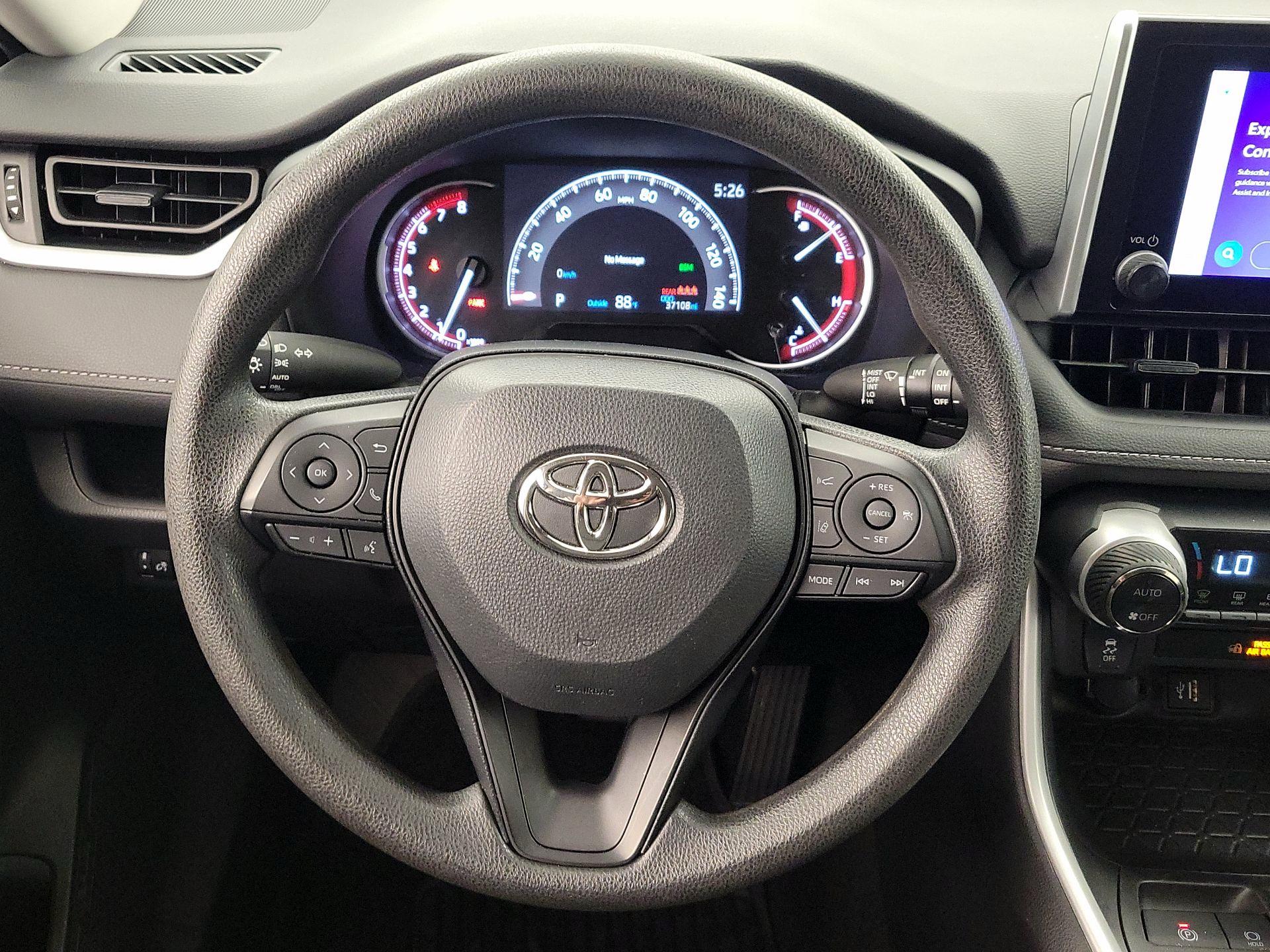 Thumbnail: 2024 Toyota RAV4 - 10