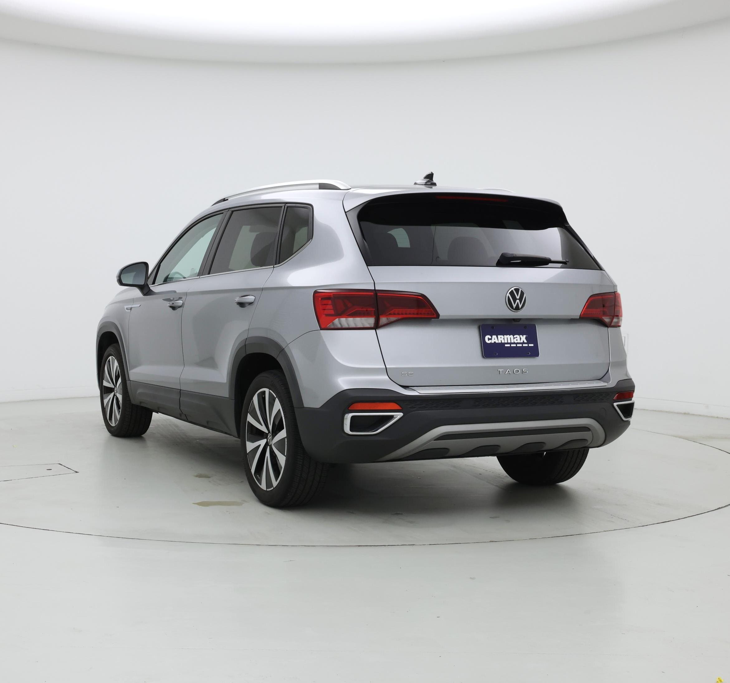 Thumbnail: 2022 Volkswagen Taos - 2