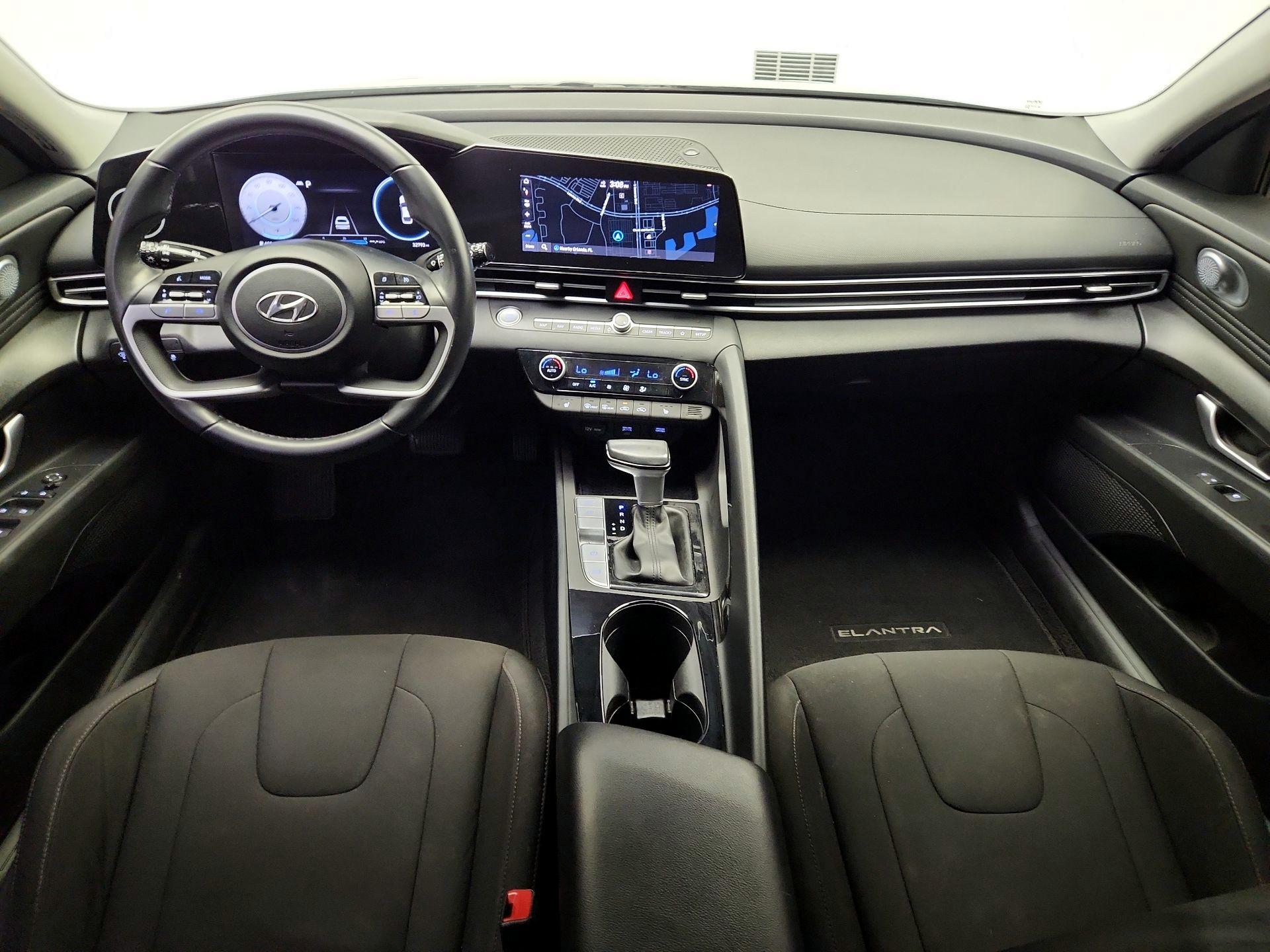 Thumbnail: 2023 Hyundai Elantra - 9