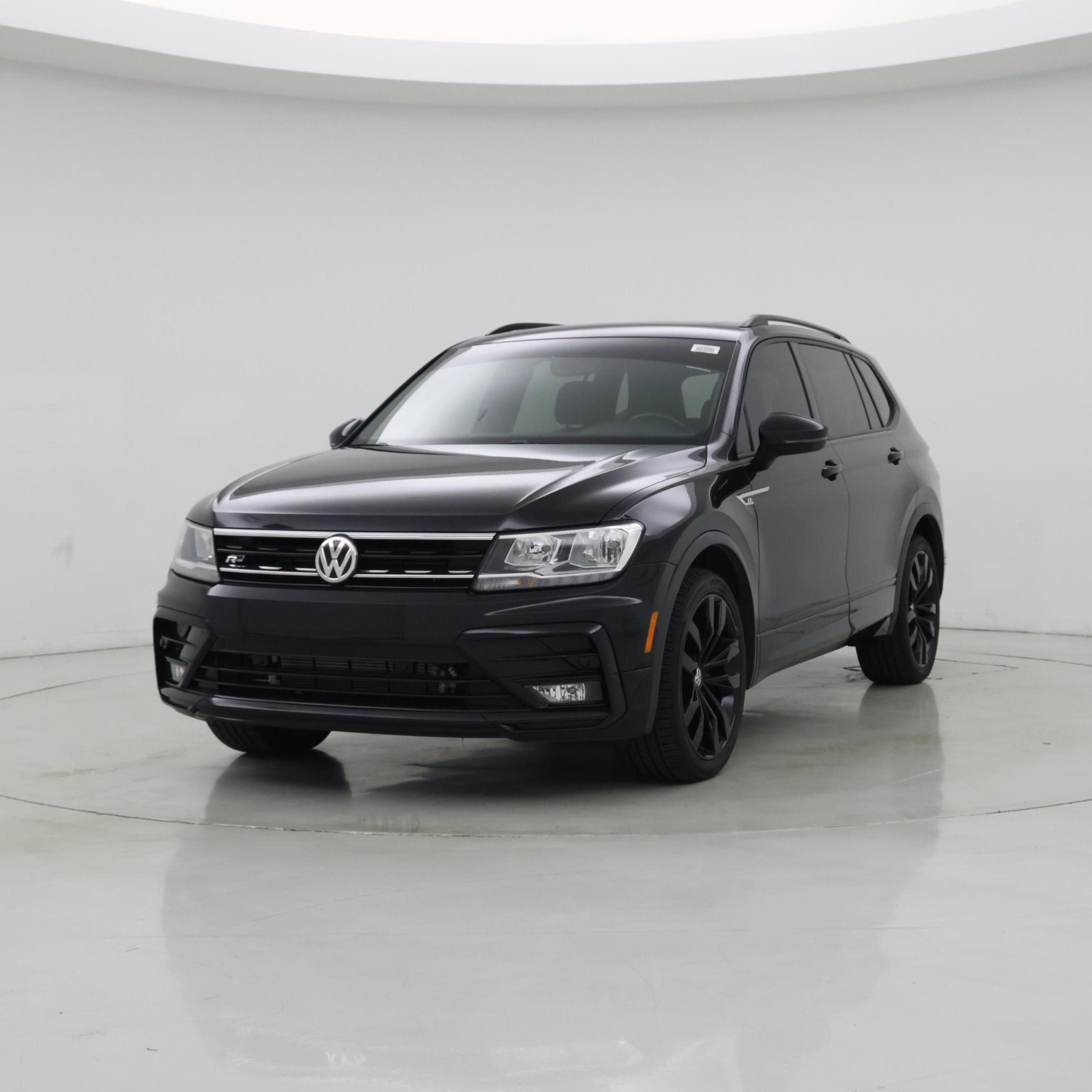 Thumbnail: 2021 Volkswagen Tiguan - 4