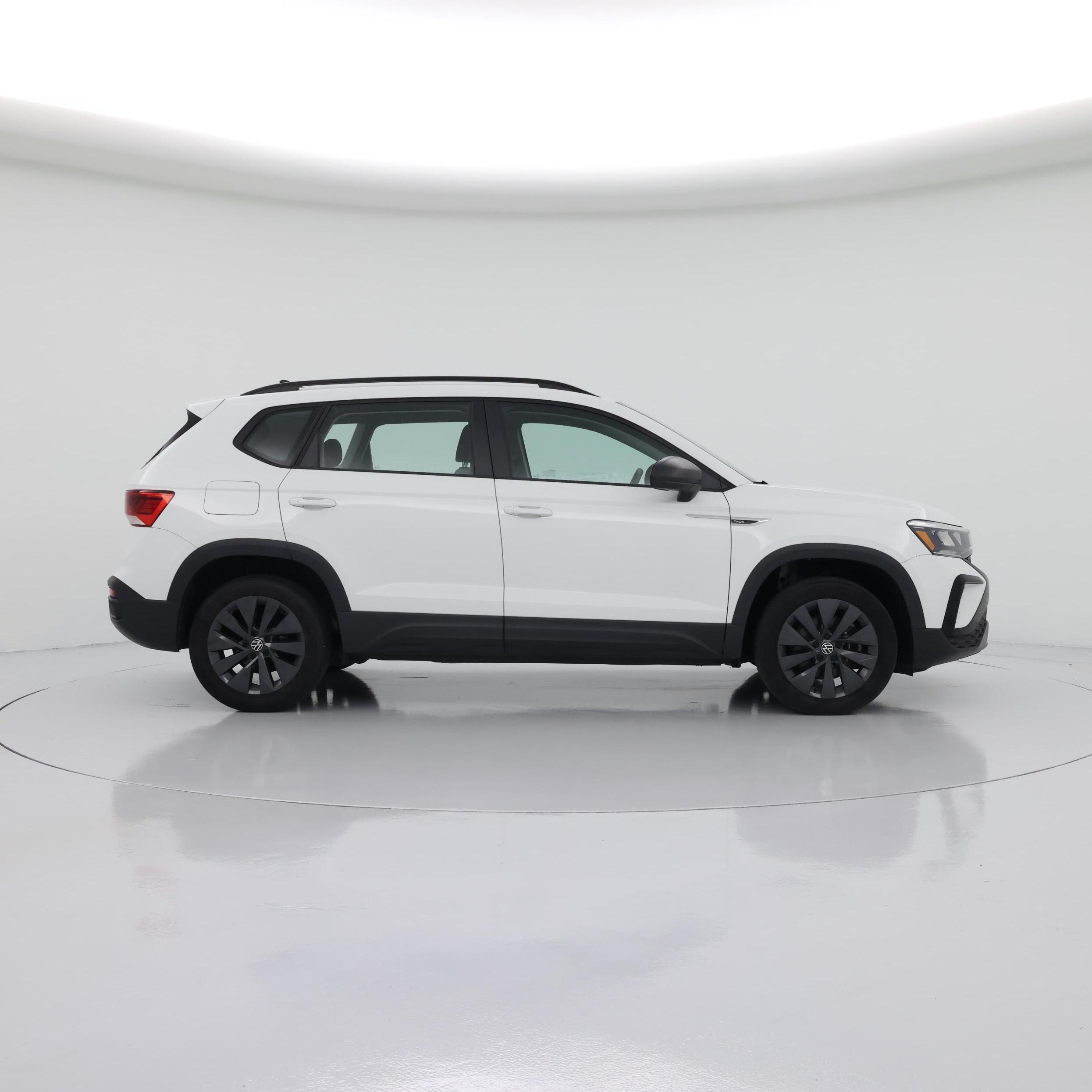 Thumbnail: 2022 Volkswagen Taos - 7