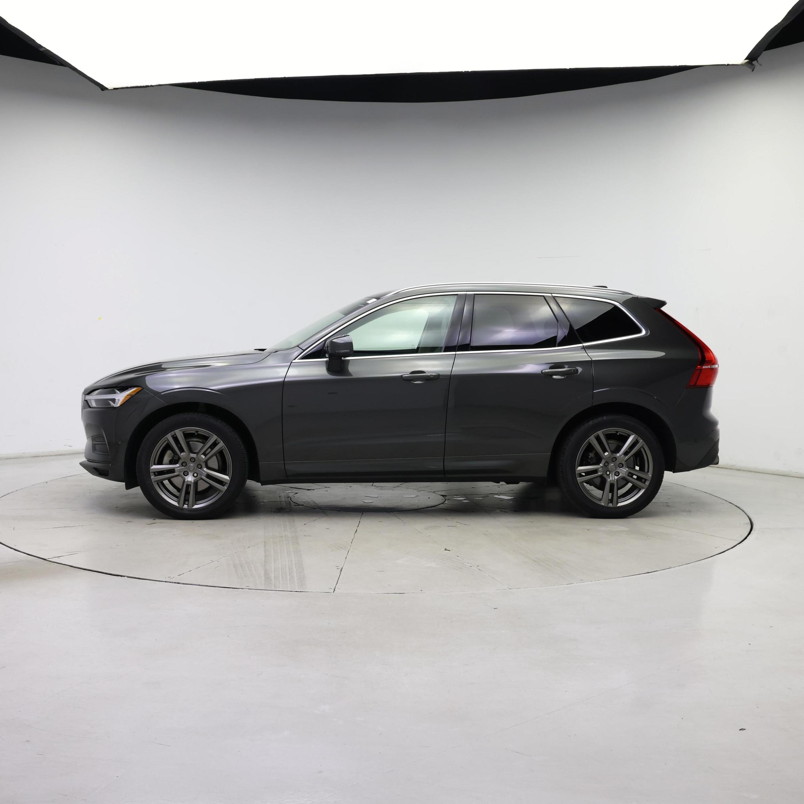 Thumbnail: 2018 Volvo XC60 - 3