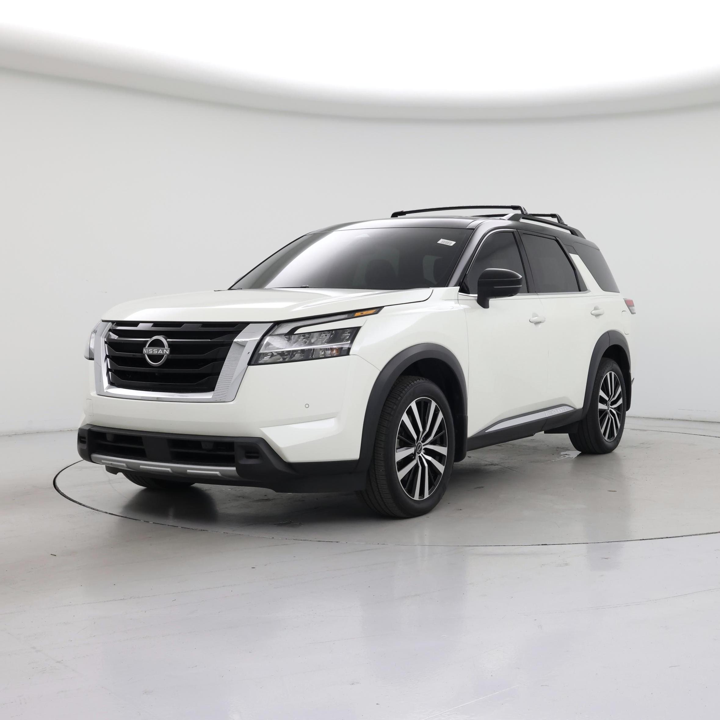 Thumbnail: 2023 Nissan Pathfinder - 4