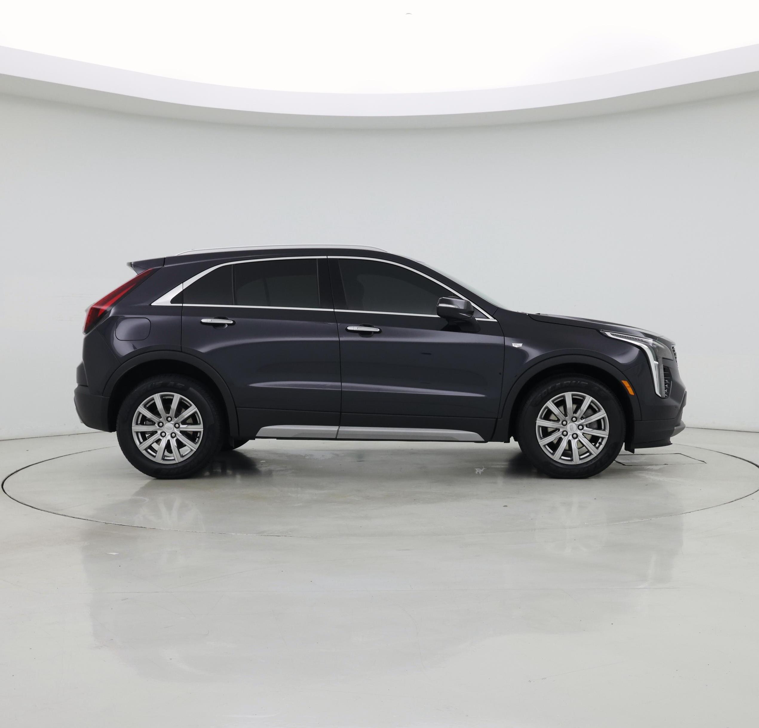 Thumbnail: 2023 Cadillac XT4 - 7