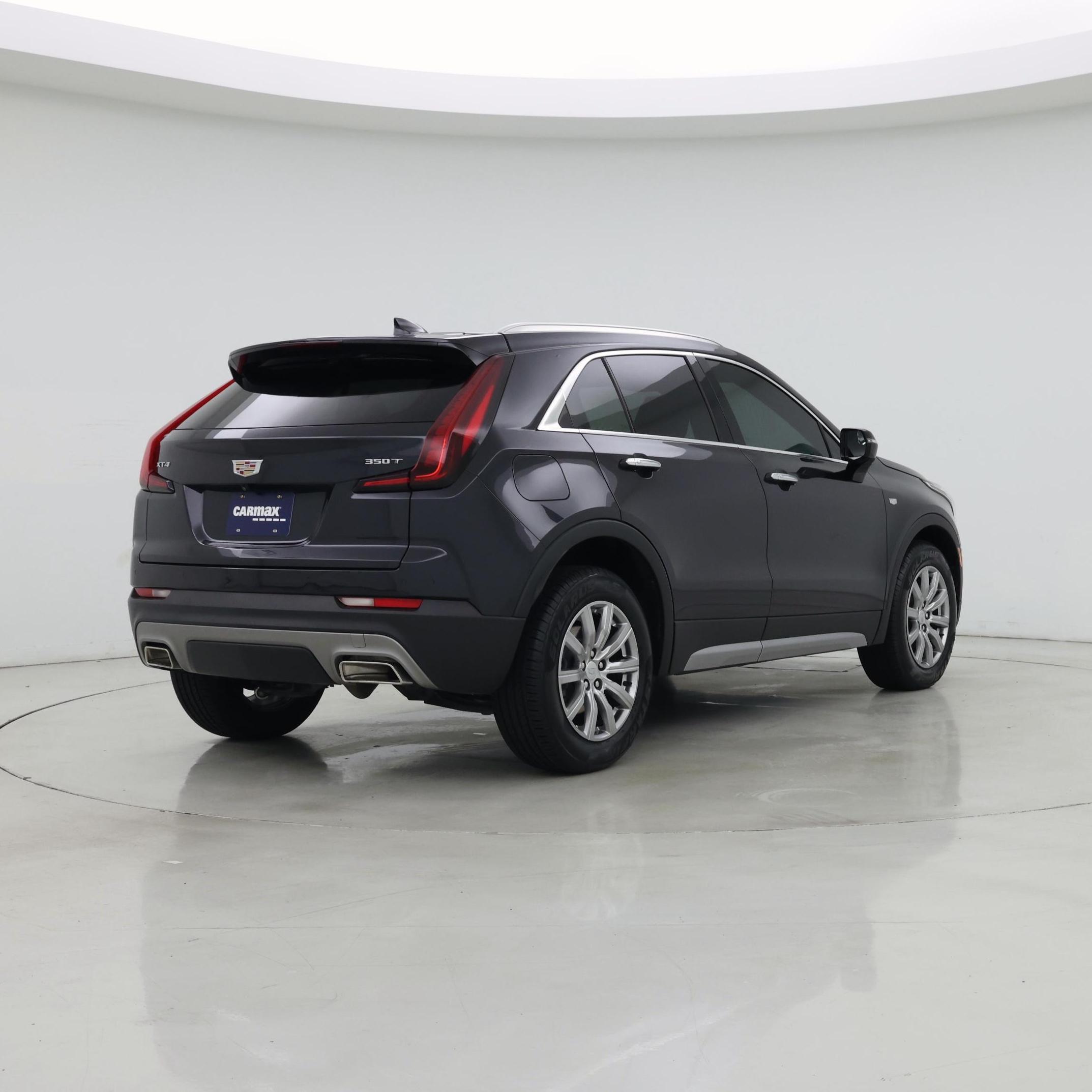 Thumbnail: 2023 Cadillac XT4 - 8