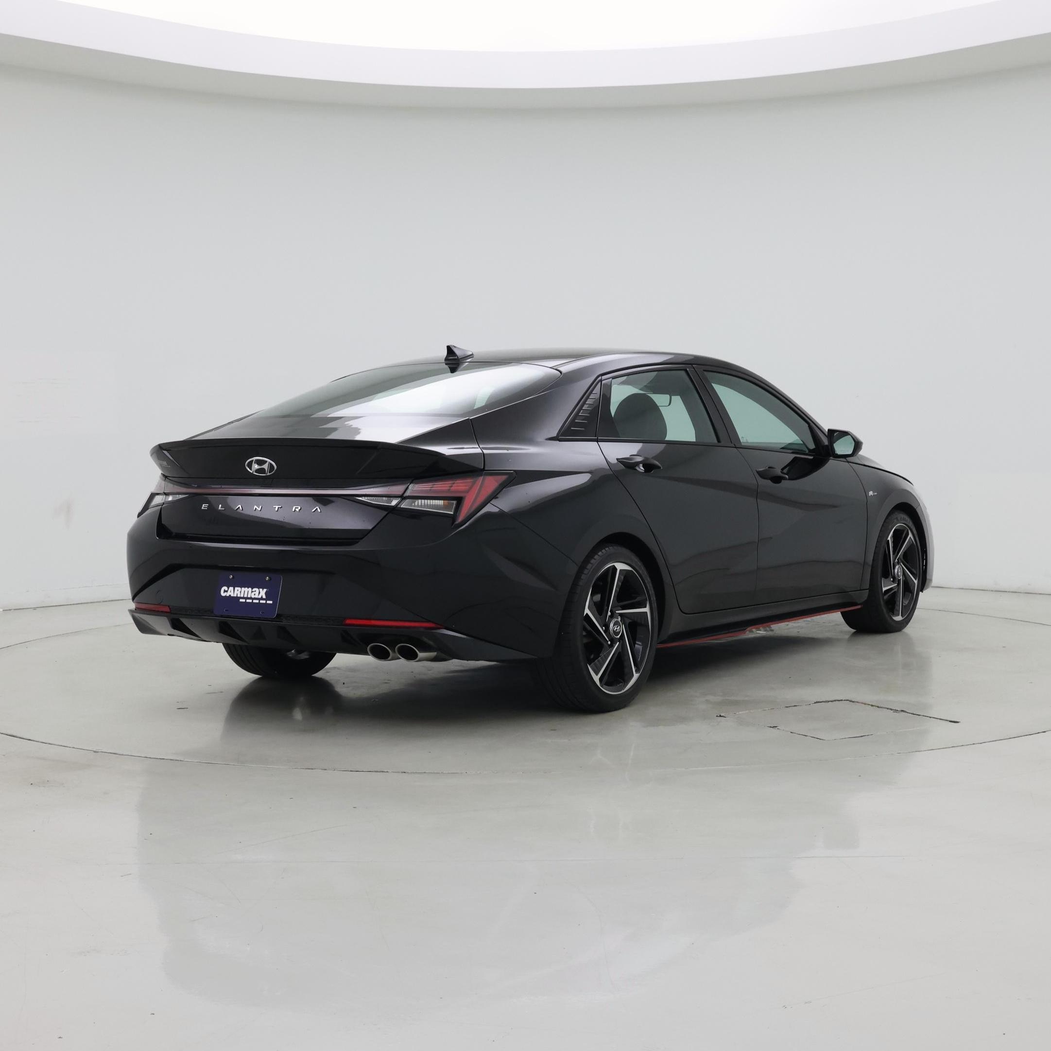 Thumbnail: 2022 Hyundai Elantra - 8