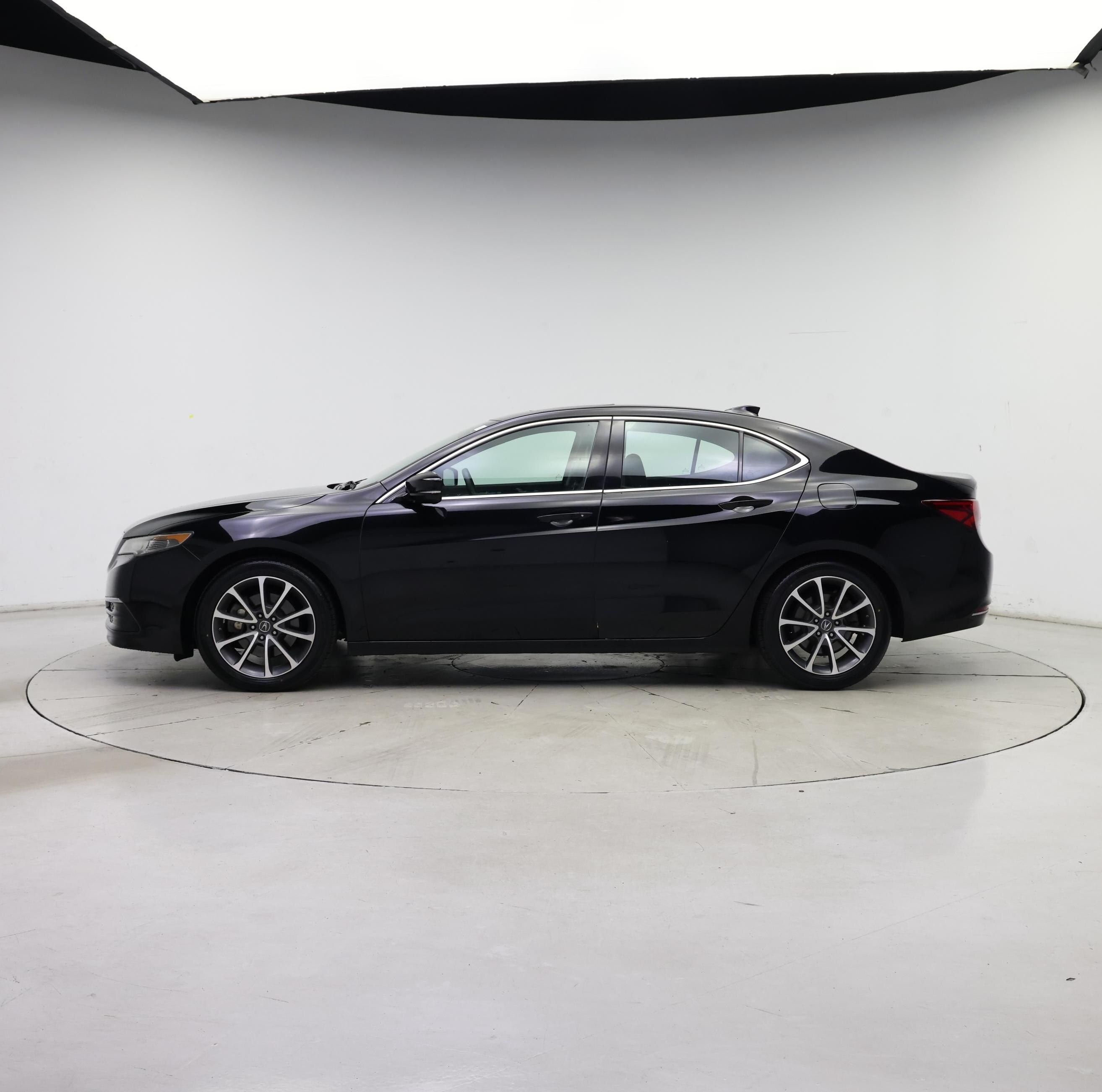 Thumbnail: 2015 Acura TLX - 3