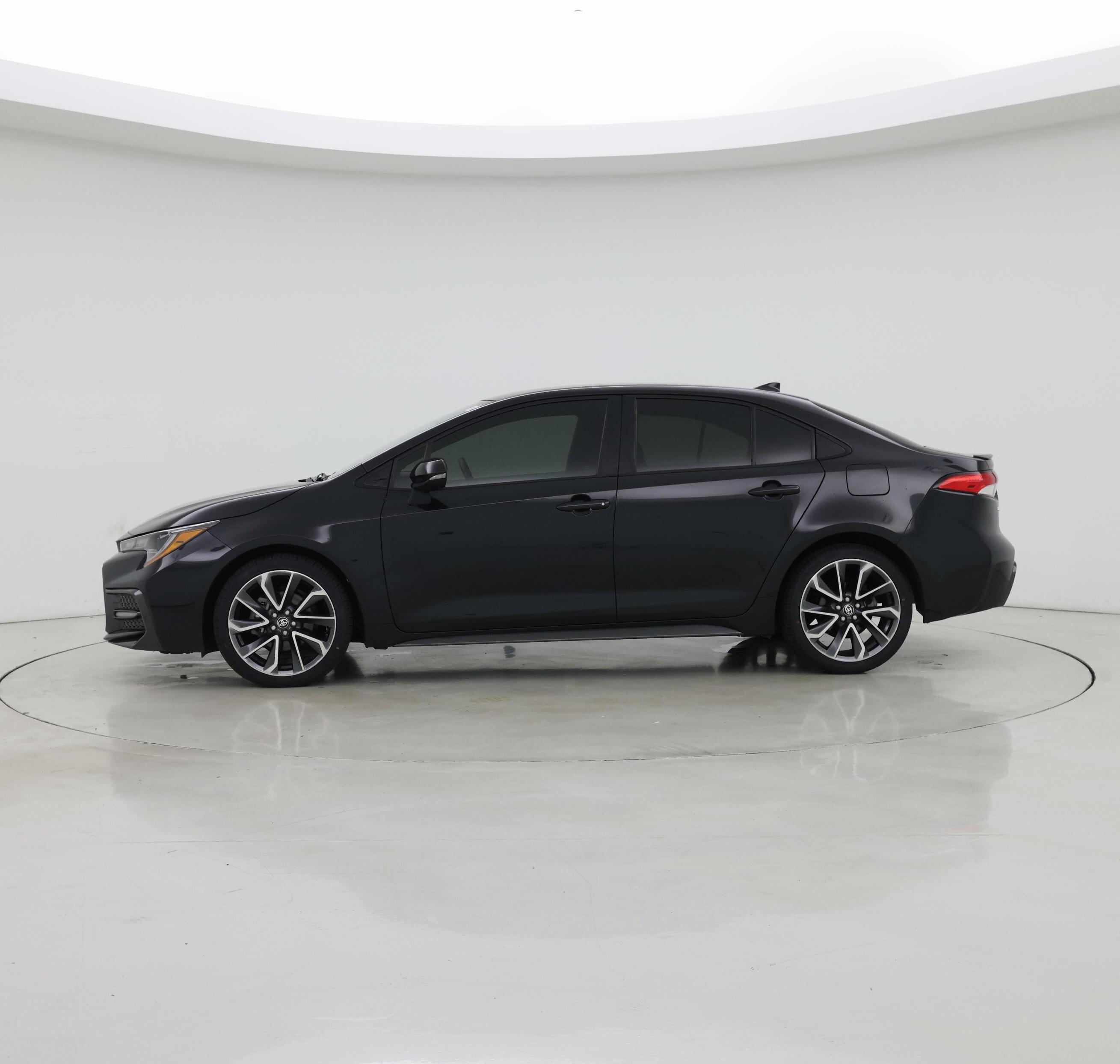 Thumbnail: 2021 Toyota Corolla - 3