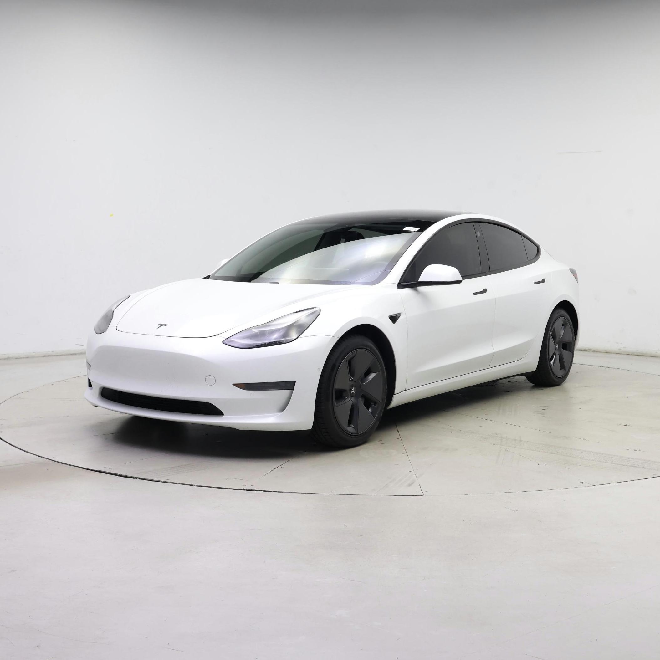 Thumbnail: 2021 Tesla Model 3 - 4