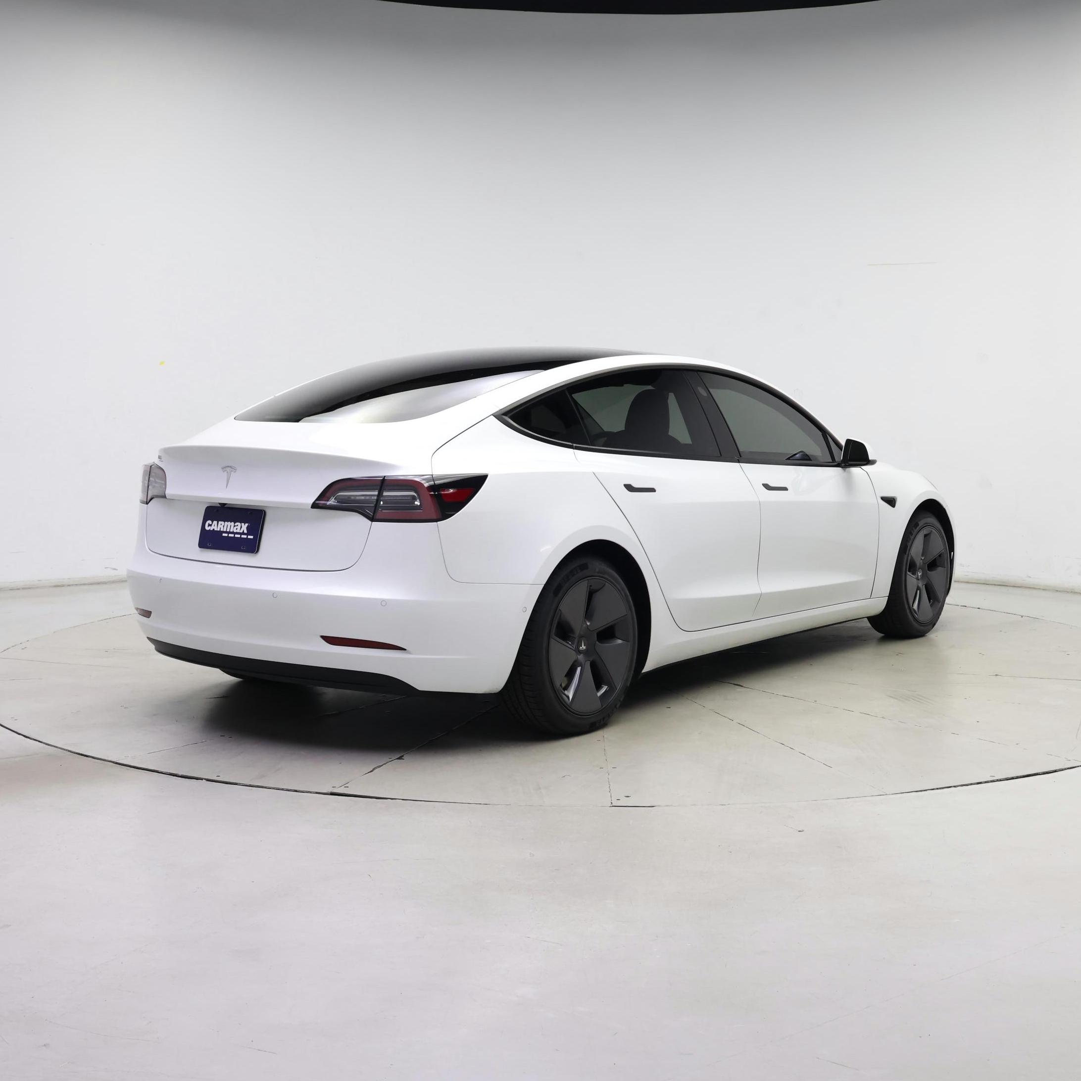 Thumbnail: 2021 Tesla Model 3 - 8