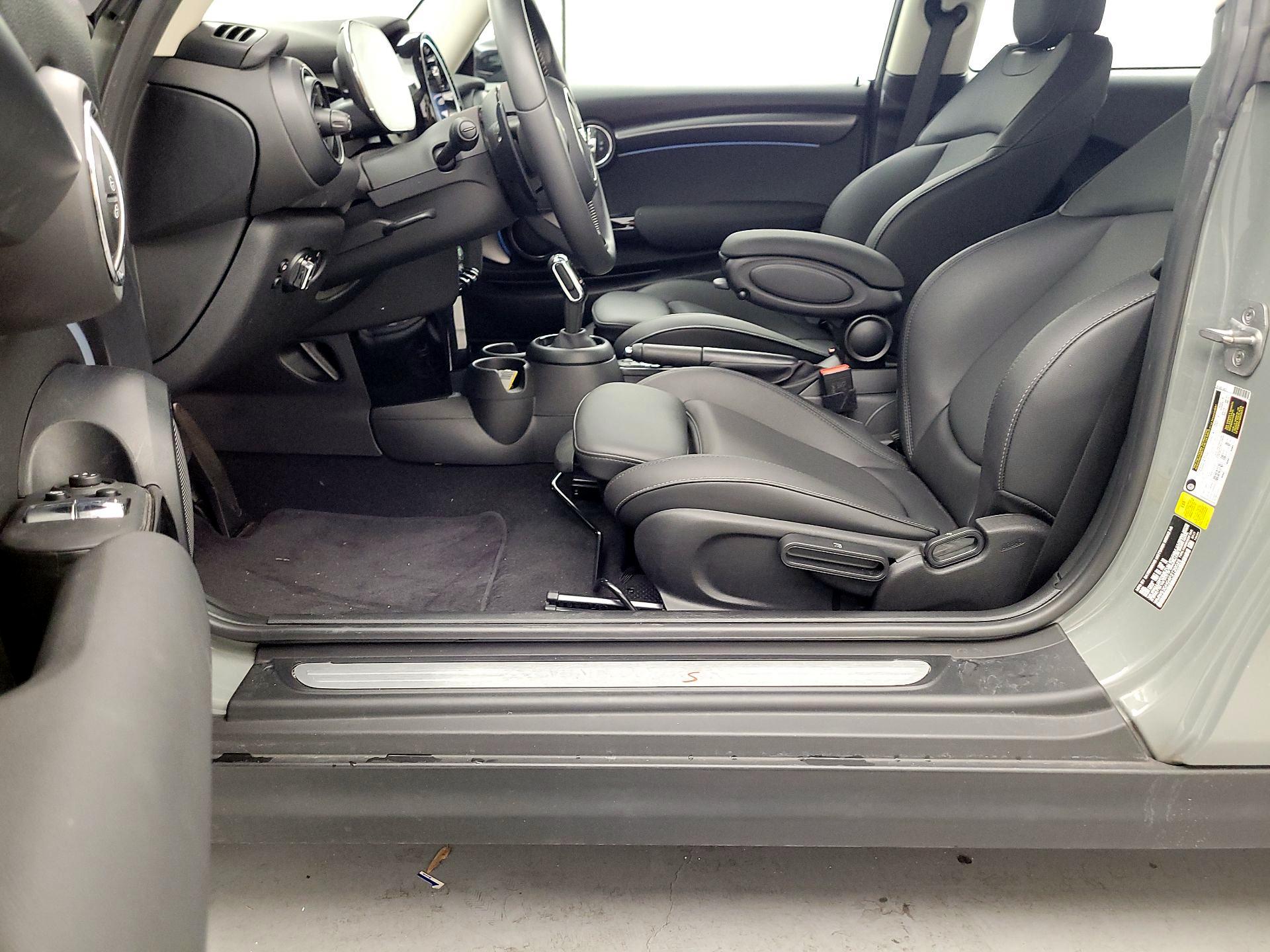 Thumbnail: 2023 MINI Cooper Hardtop - 11