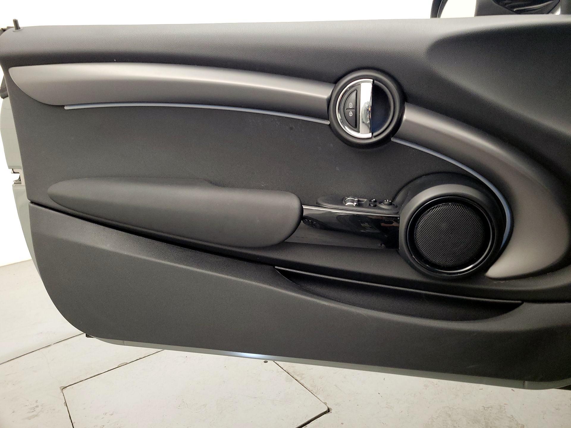 Thumbnail: 2023 MINI Cooper Hardtop - 12