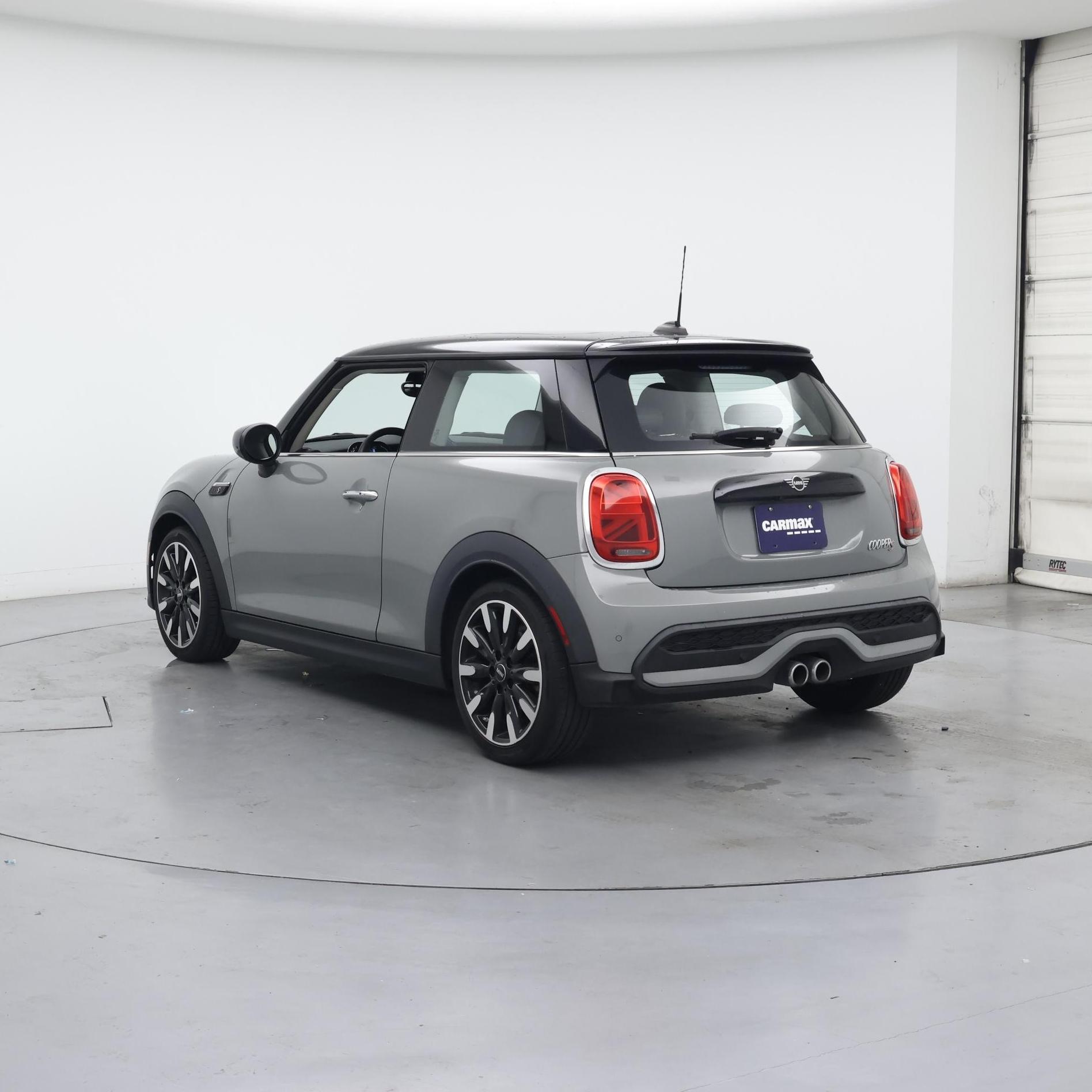 Thumbnail: 2023 MINI Cooper Hardtop - 2
