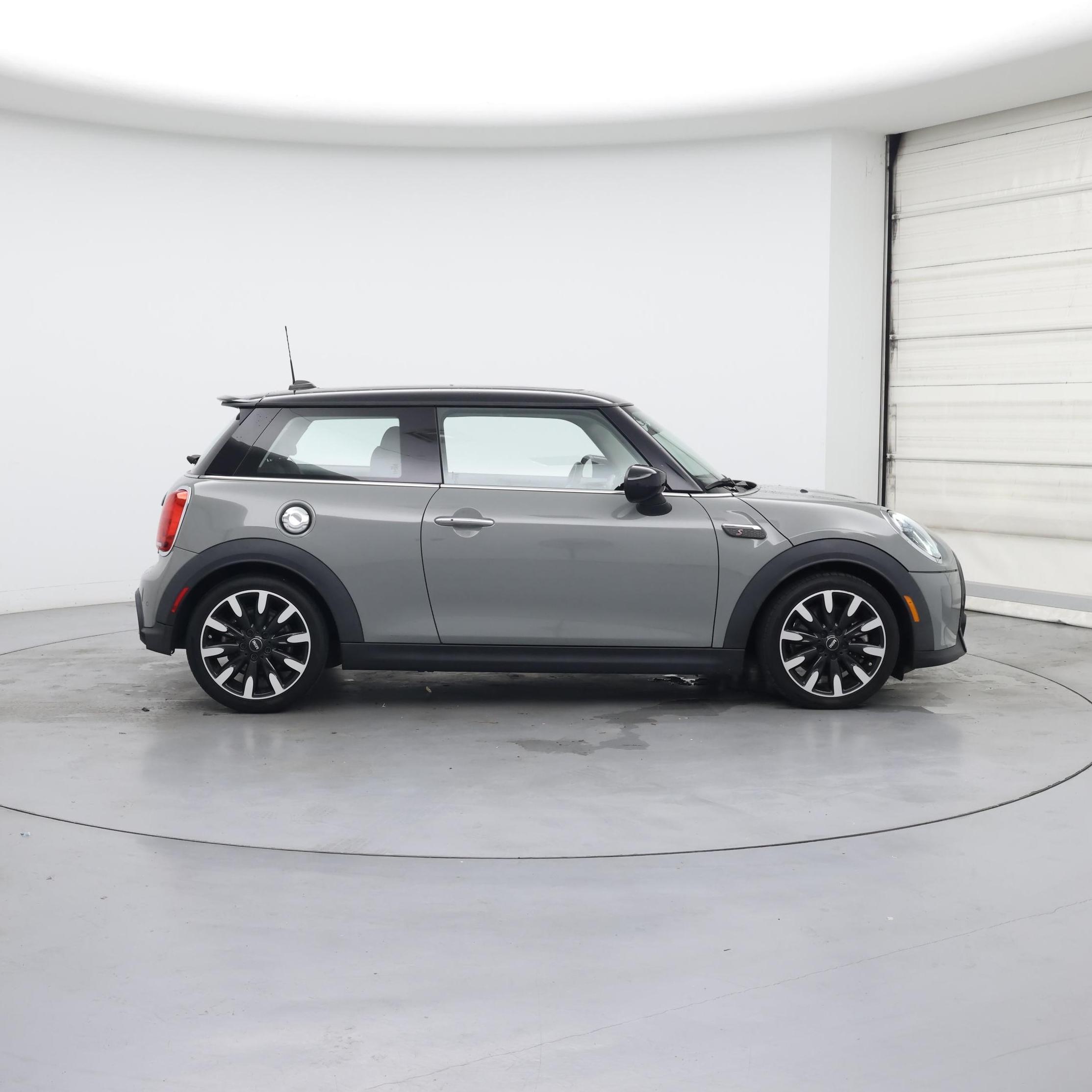 Thumbnail: 2023 MINI Cooper Hardtop - 7
