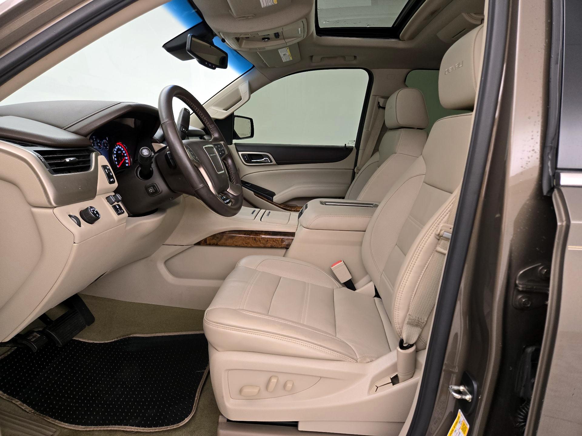 Thumbnail: 2015 GMC Yukon - 11