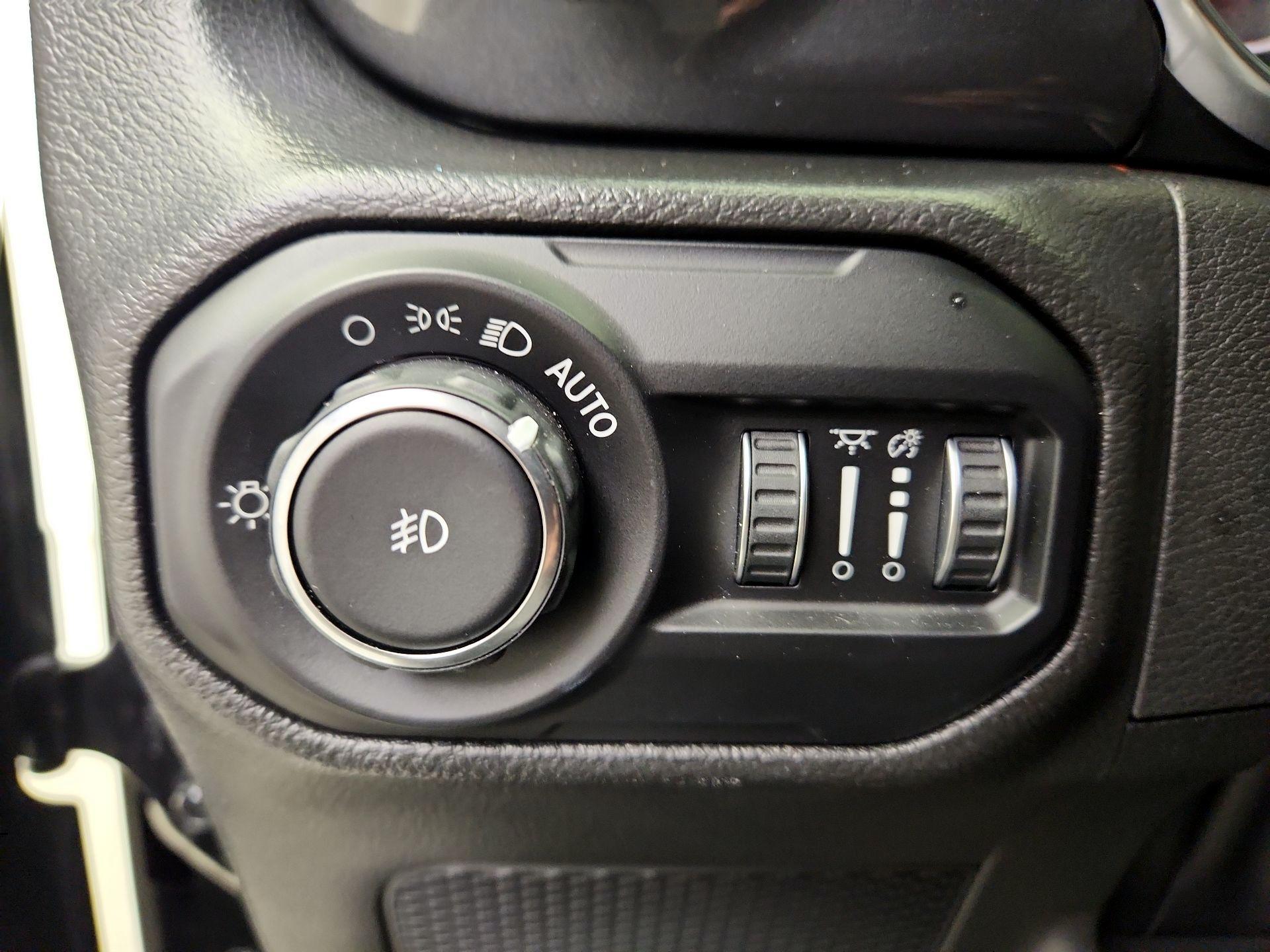 Thumbnail: 2022 Jeep Wrangler - 13