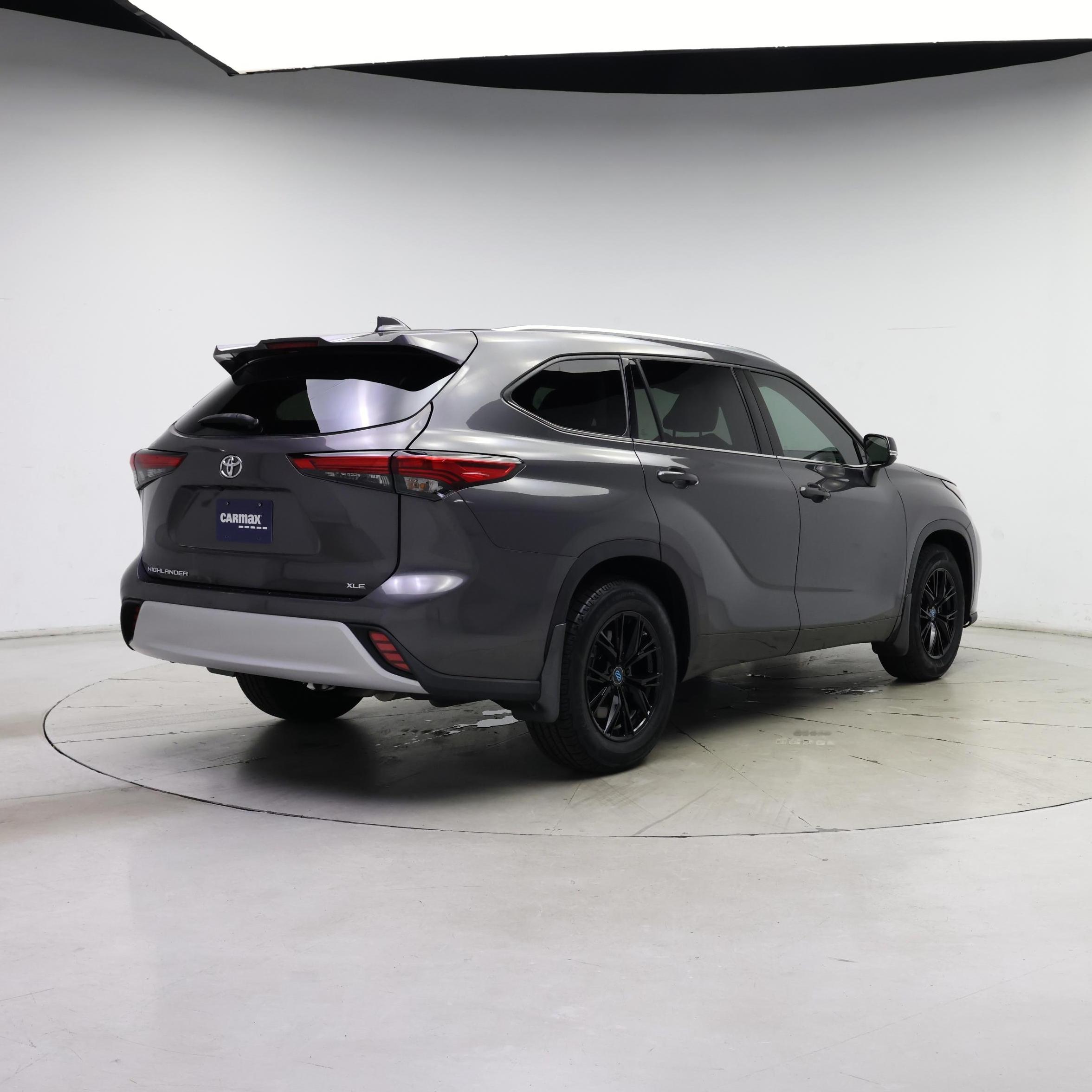 Thumbnail: 2021 Toyota Highlander - 8