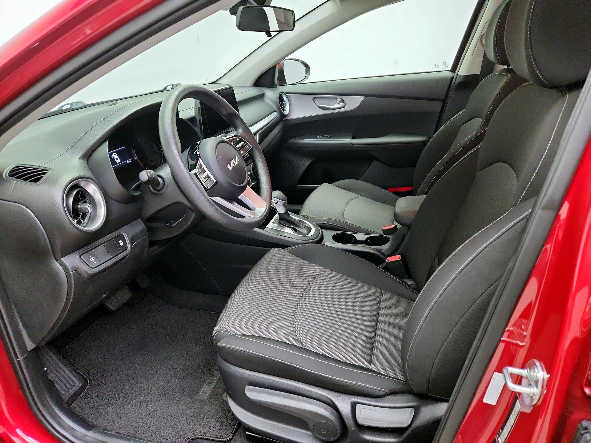 Thumbnail: 2024 Kia Forte - 11