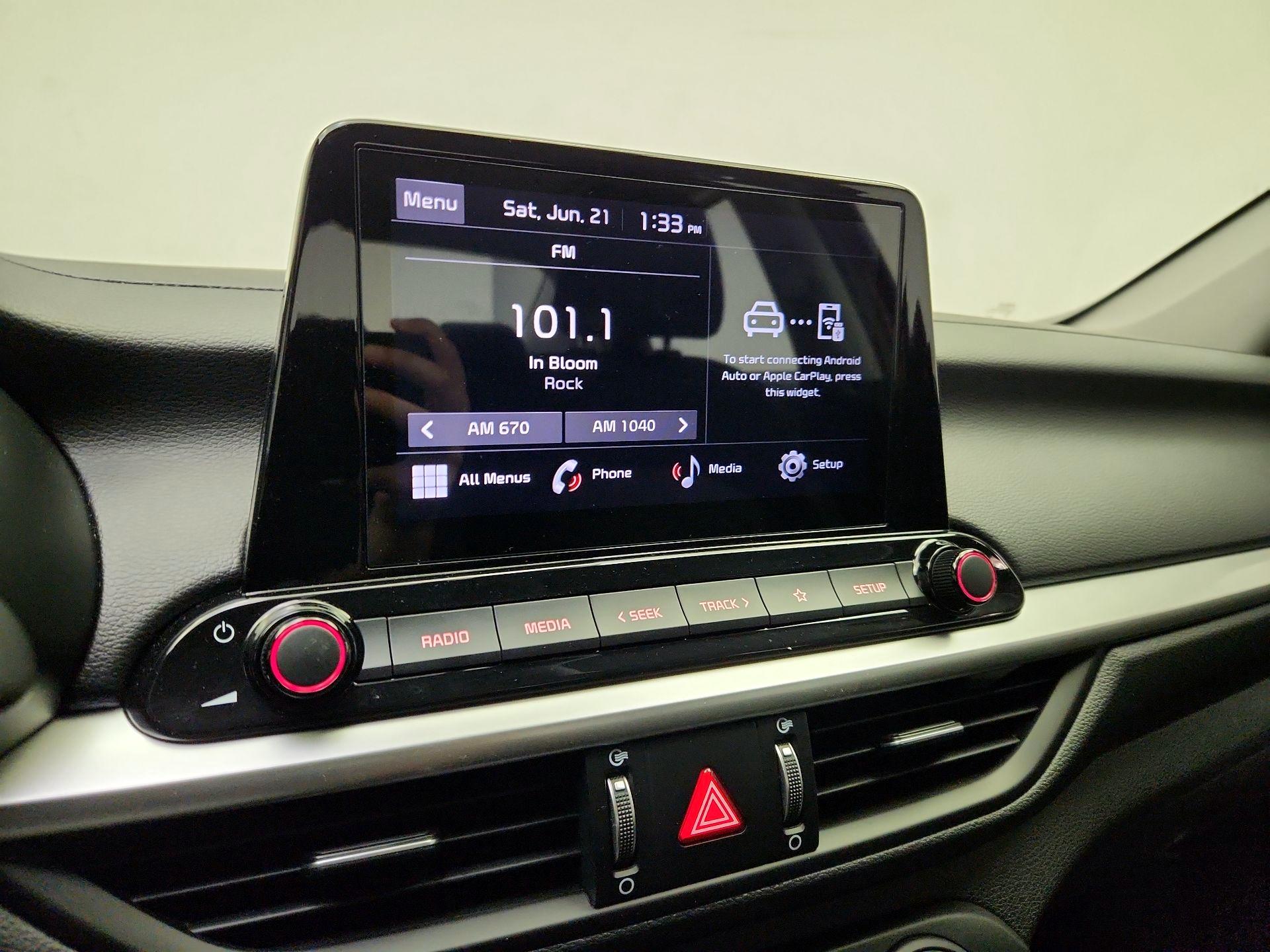 Thumbnail: 2024 Kia Forte - 15