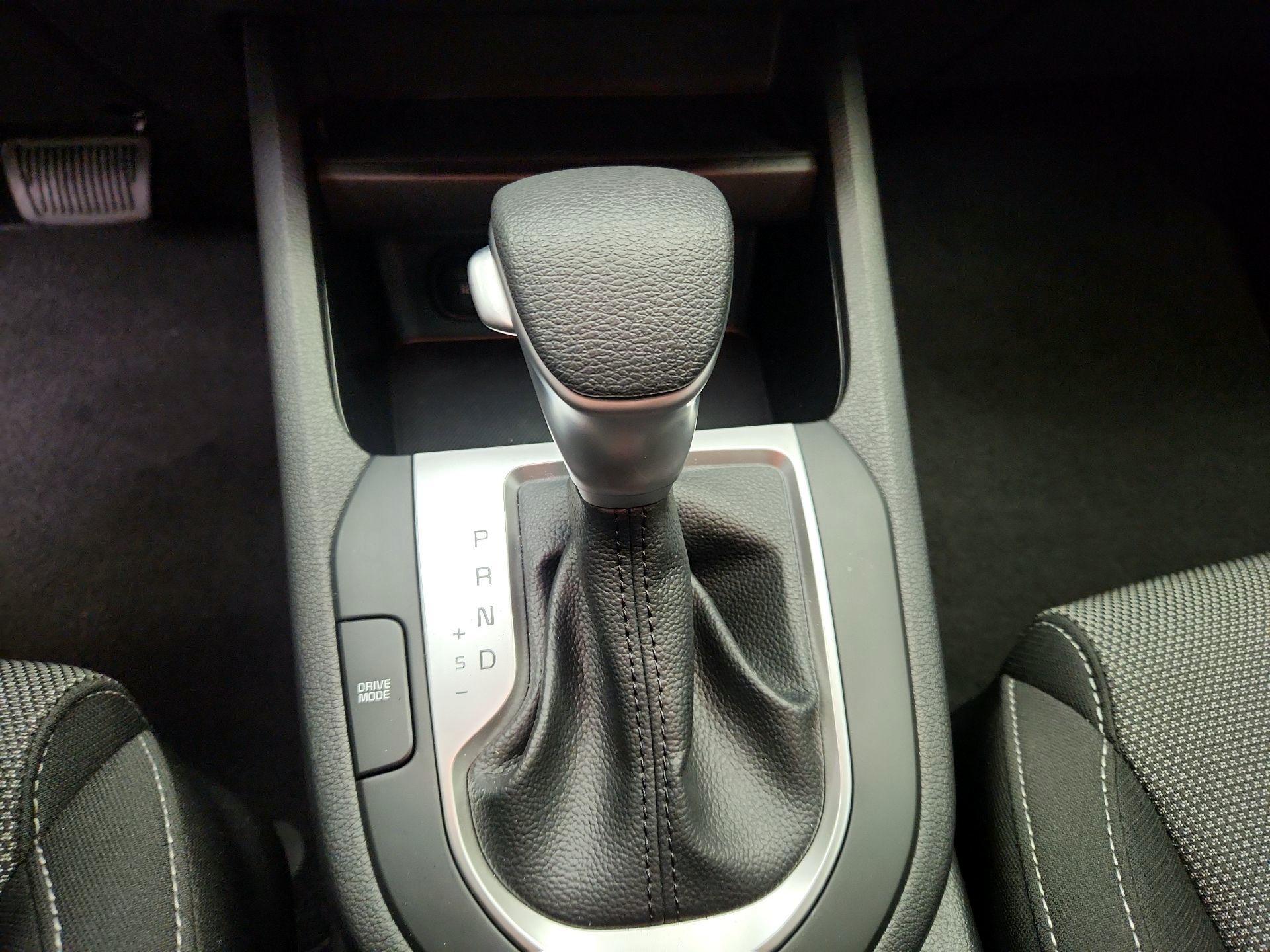 Thumbnail: 2024 Kia Forte - 17