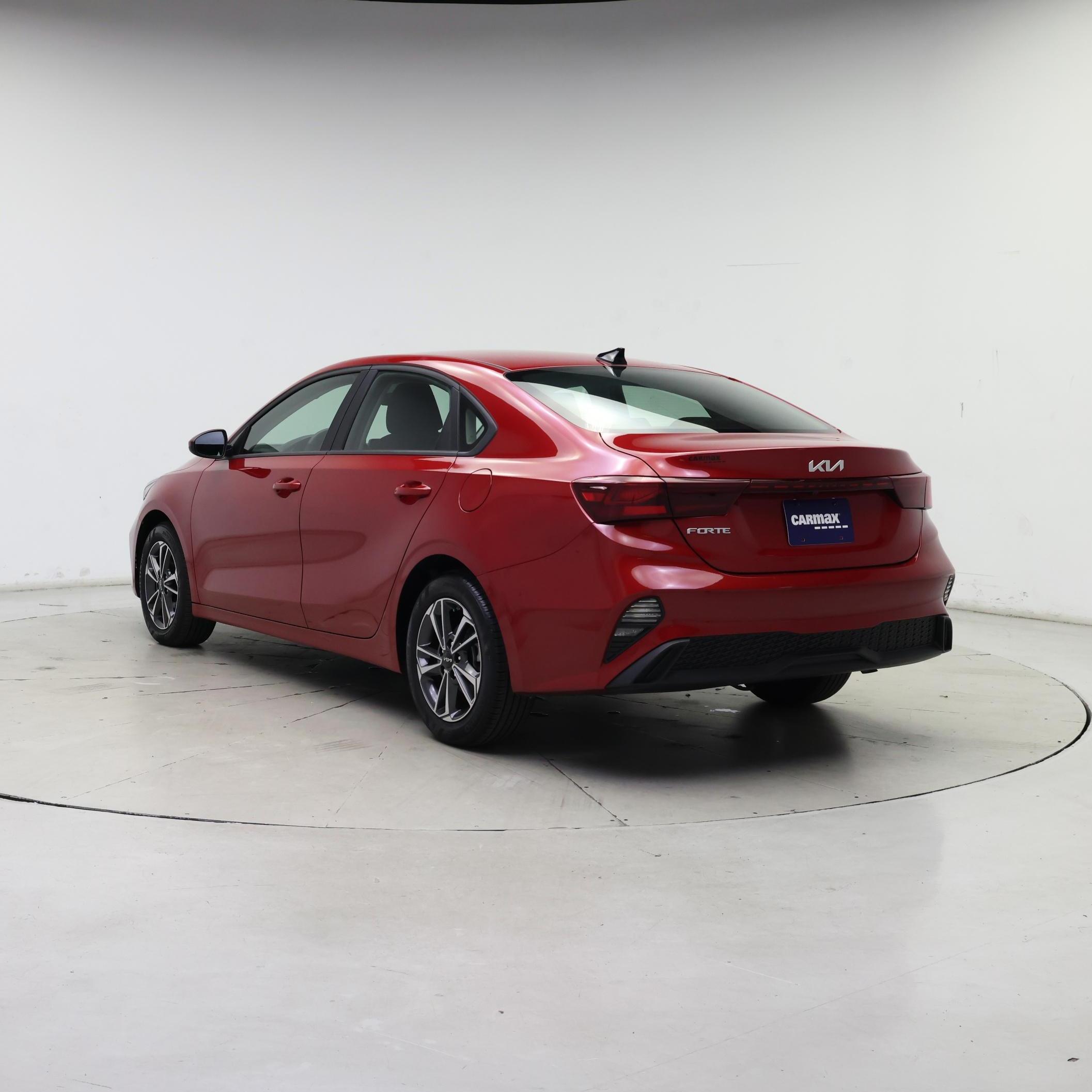 Thumbnail: 2024 Kia Forte - 2