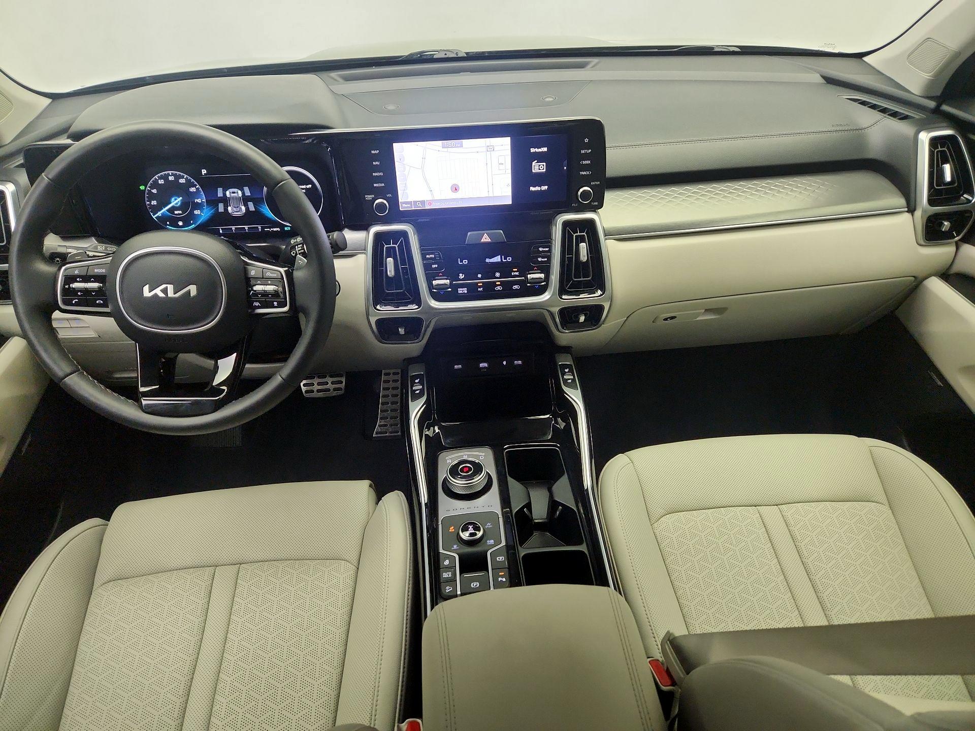 Thumbnail: 2024 Kia Sorento - 9