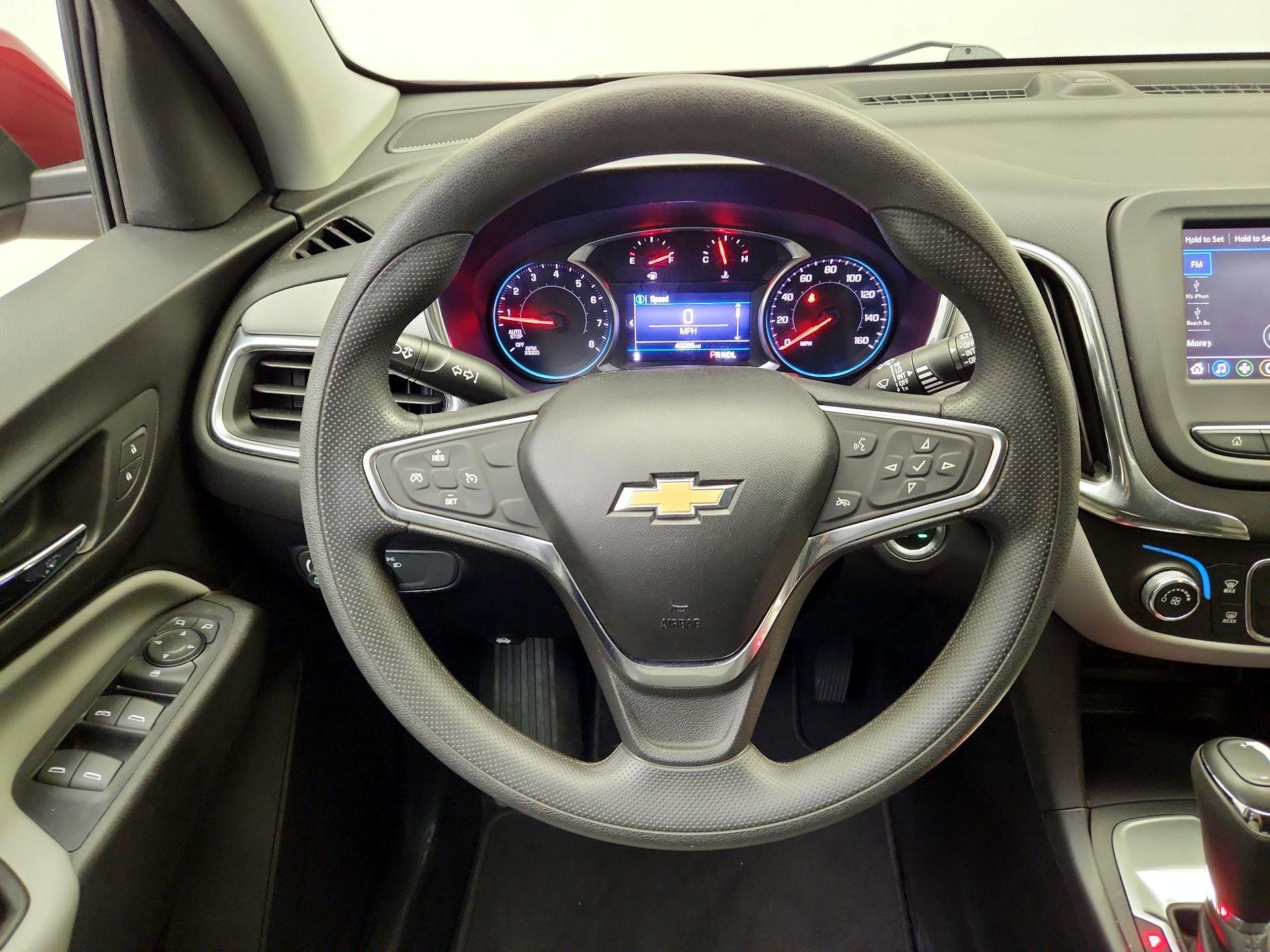 Thumbnail: 2019 Chevrolet Equinox - 10