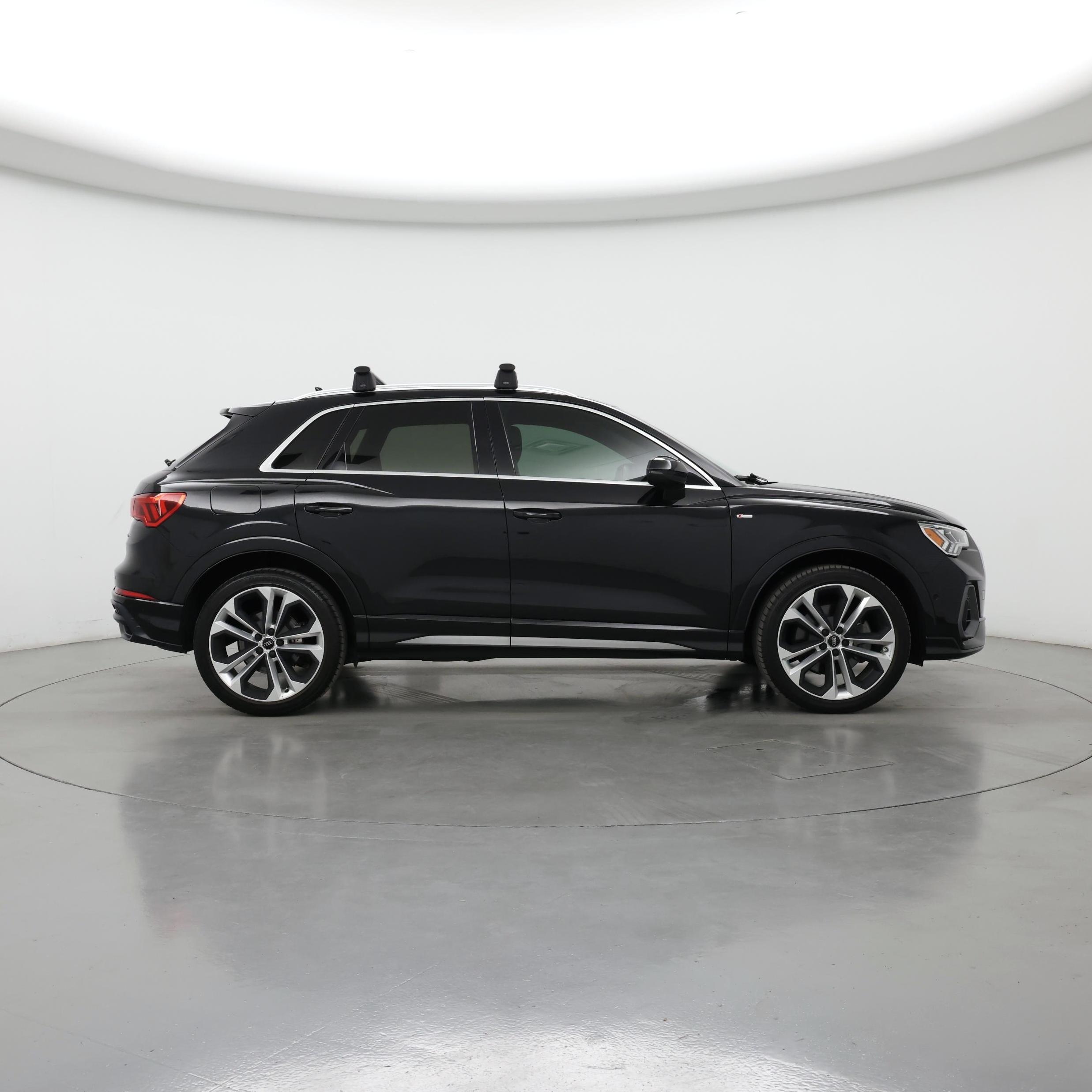 Thumbnail: 2020 Audi Q3 - 7