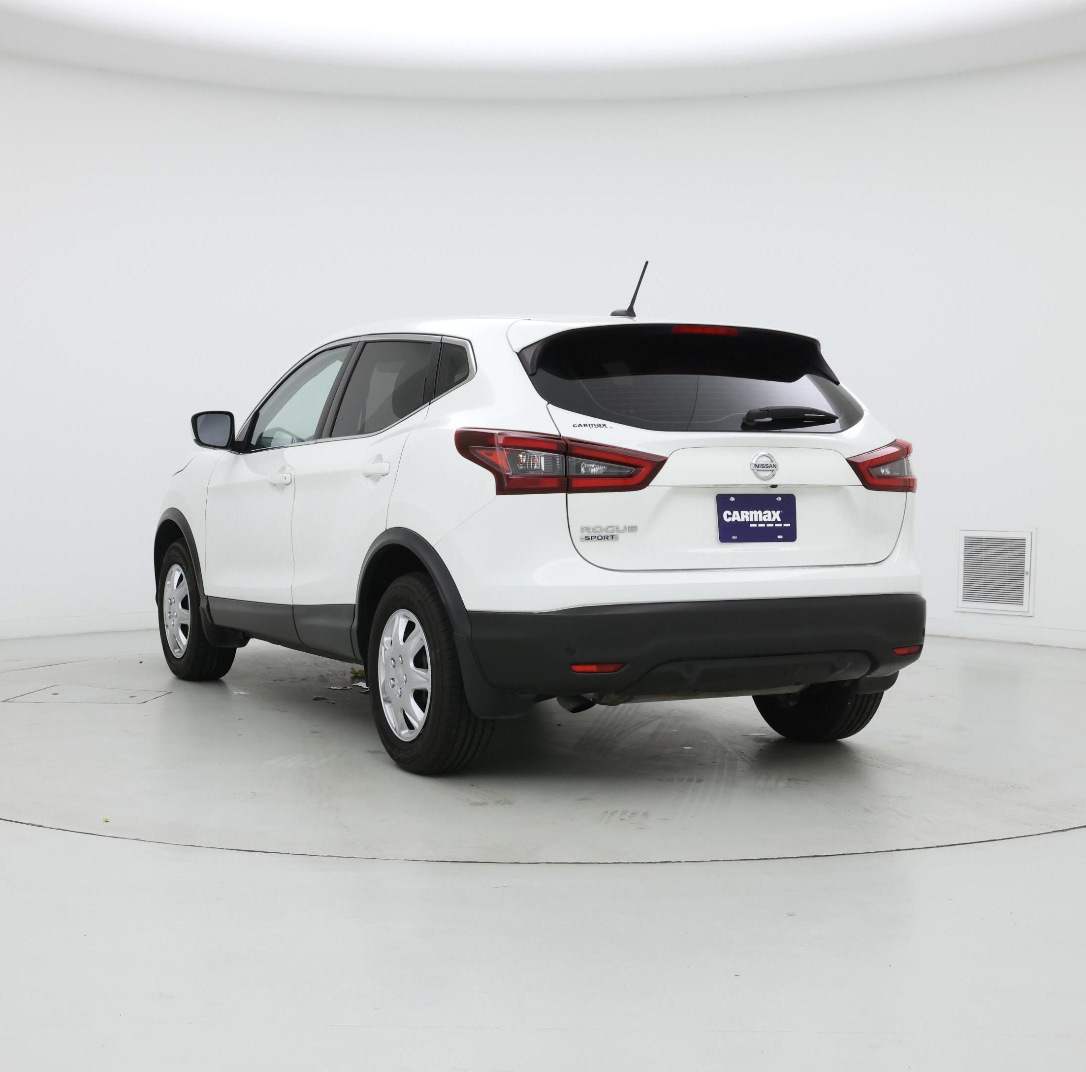Thumbnail: 2020 Nissan Rogue Sport - 2