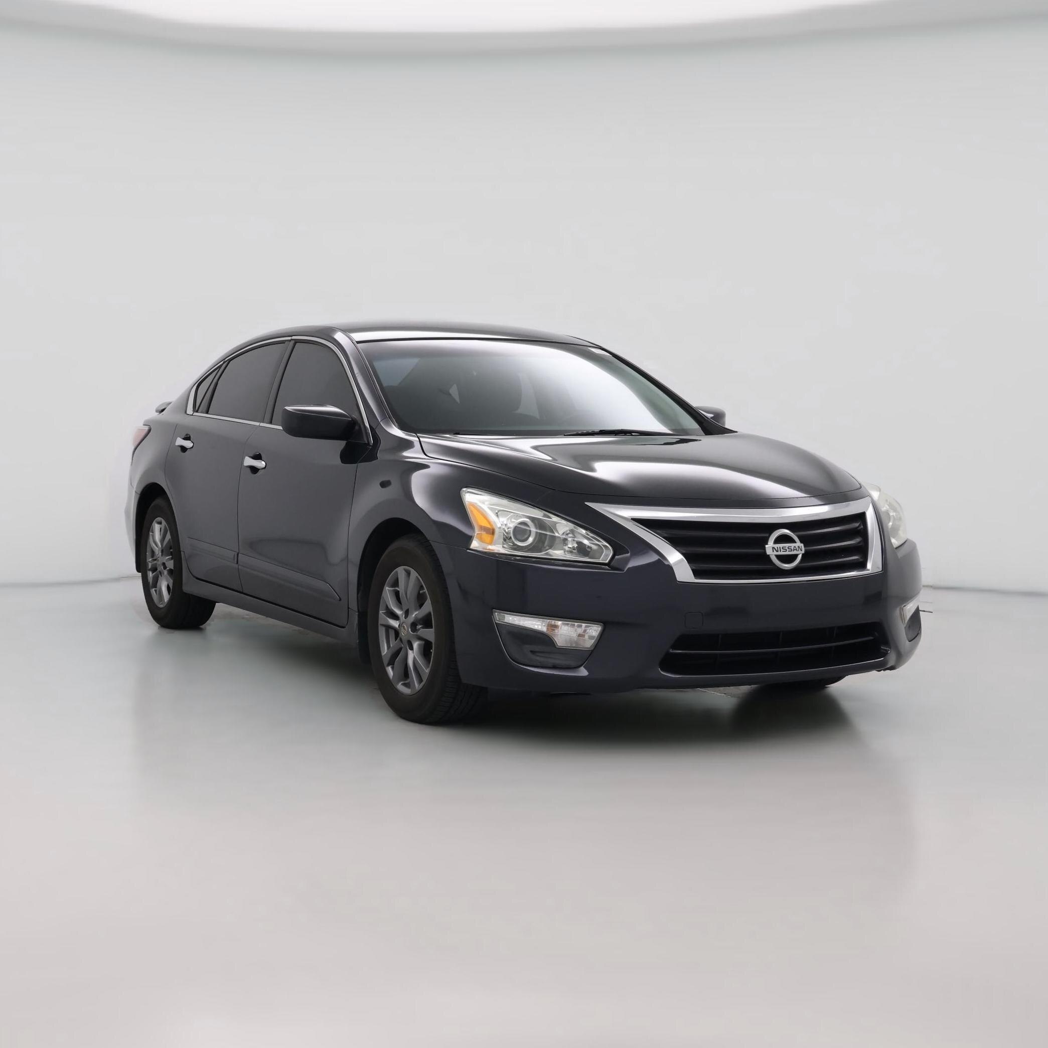 Thumbnail: 2015 Nissan Altima - 1