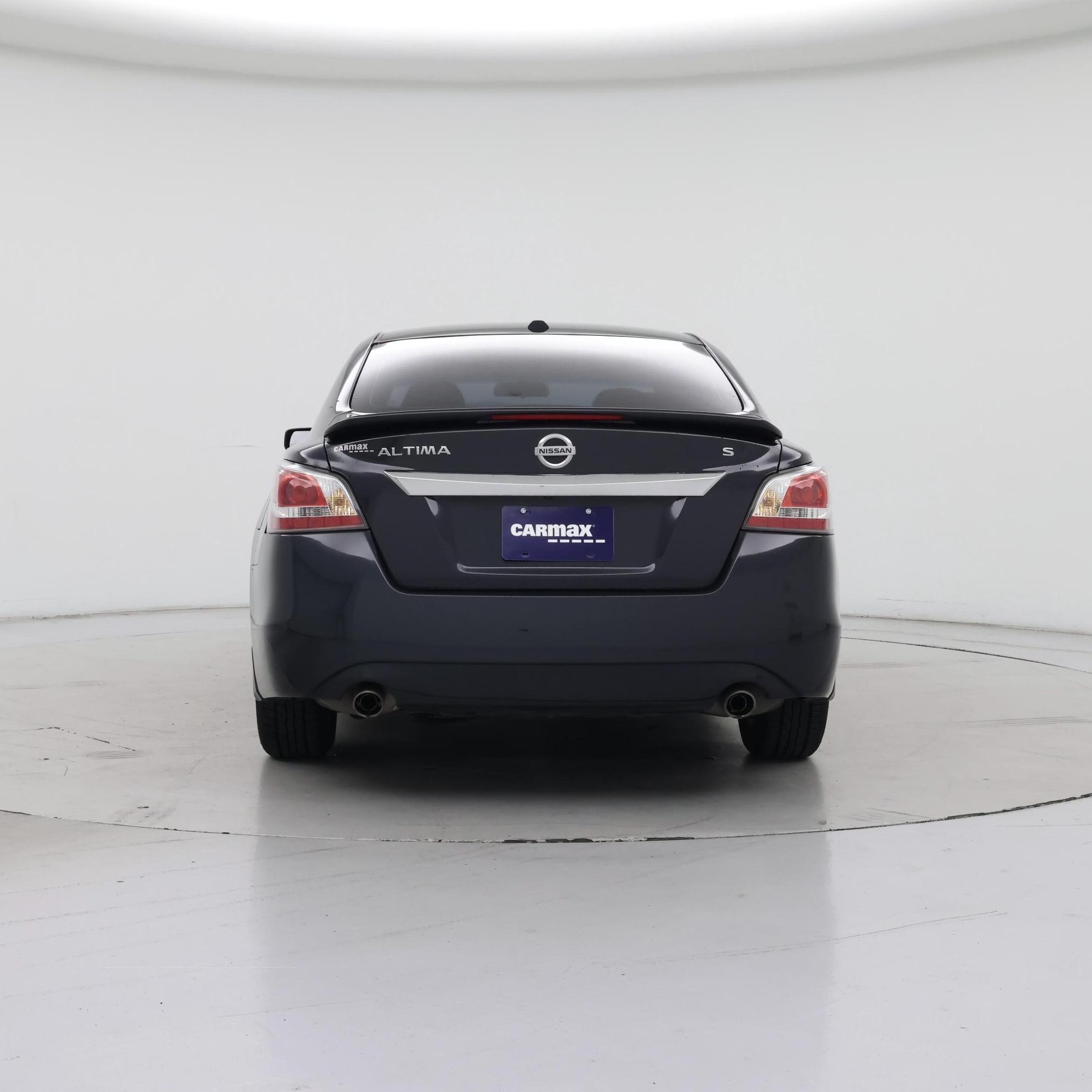 Thumbnail: 2015 Nissan Altima - 6