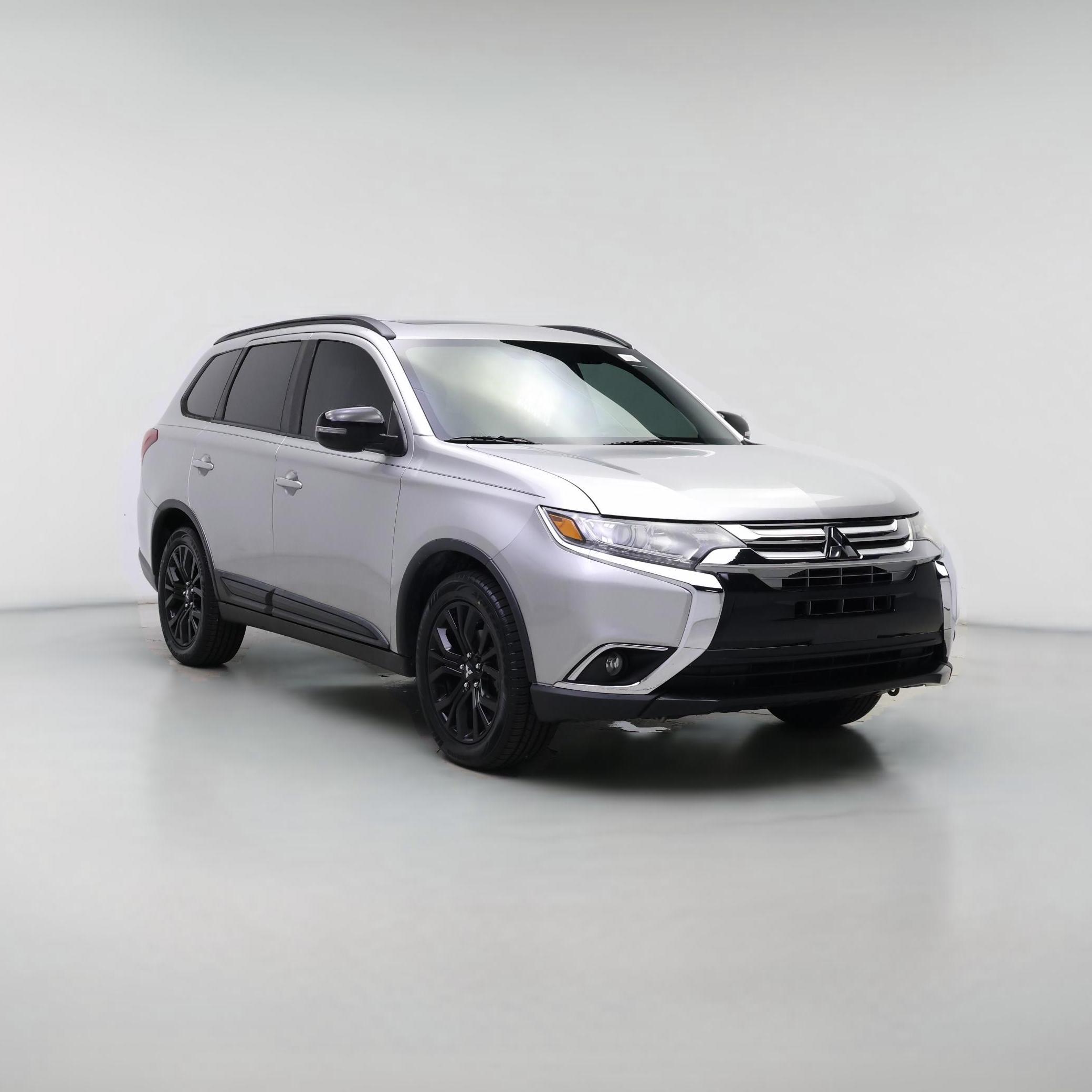 Thumbnail: 2018 Mitsubishi Outlander - 1