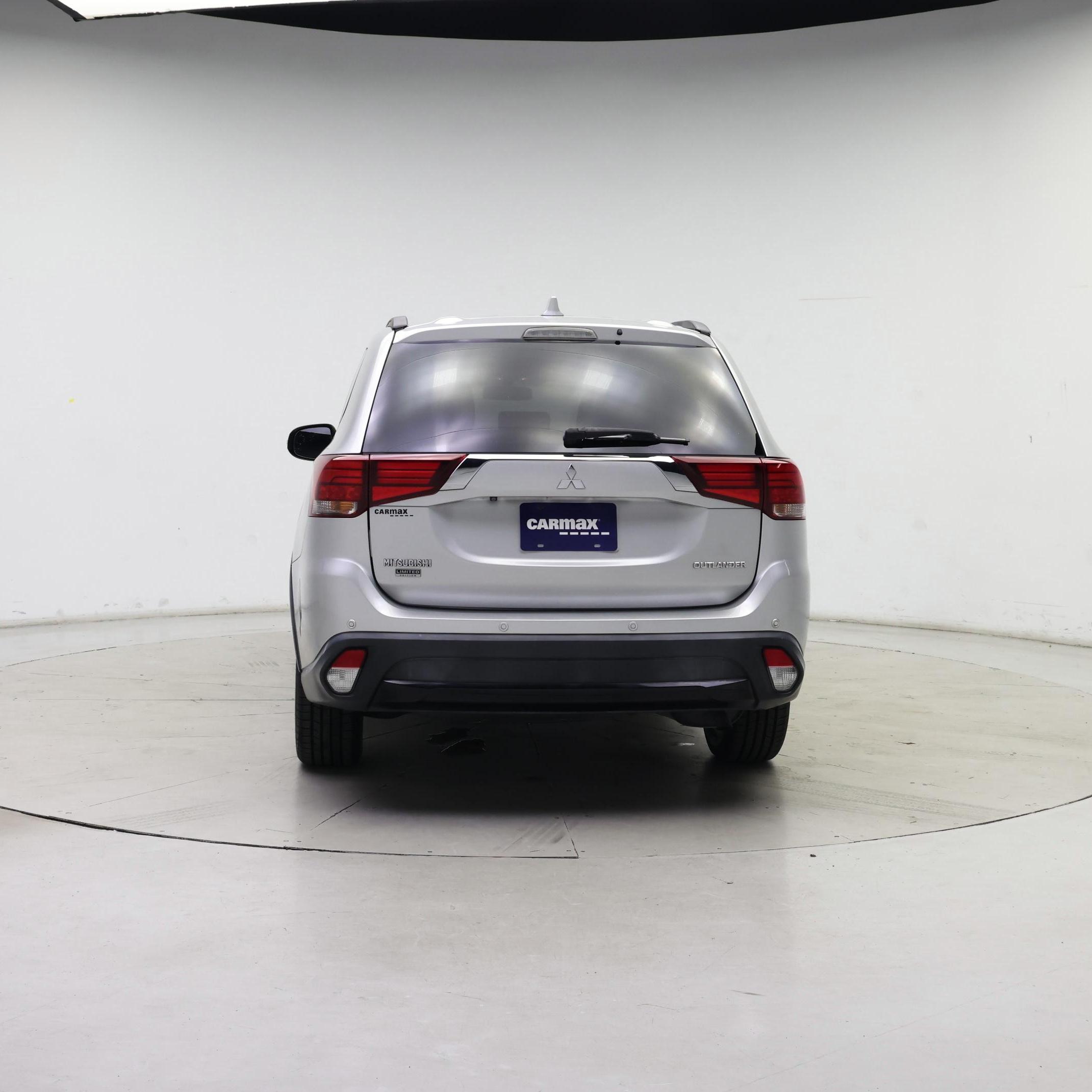 Thumbnail: 2018 Mitsubishi Outlander - 6