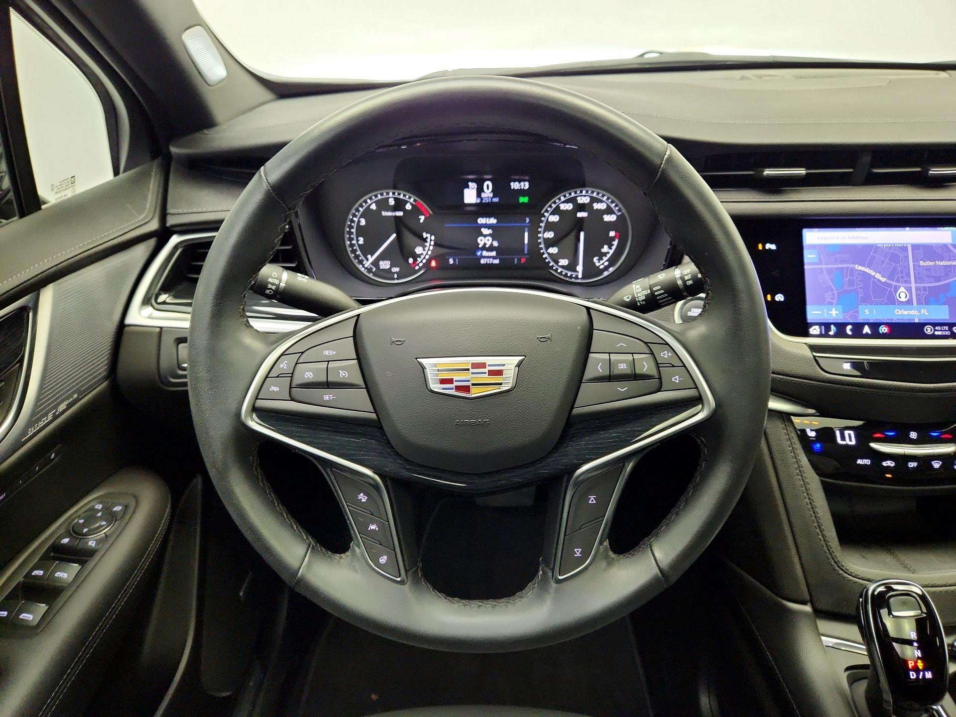 Thumbnail: 2024 Cadillac XT5 - 10