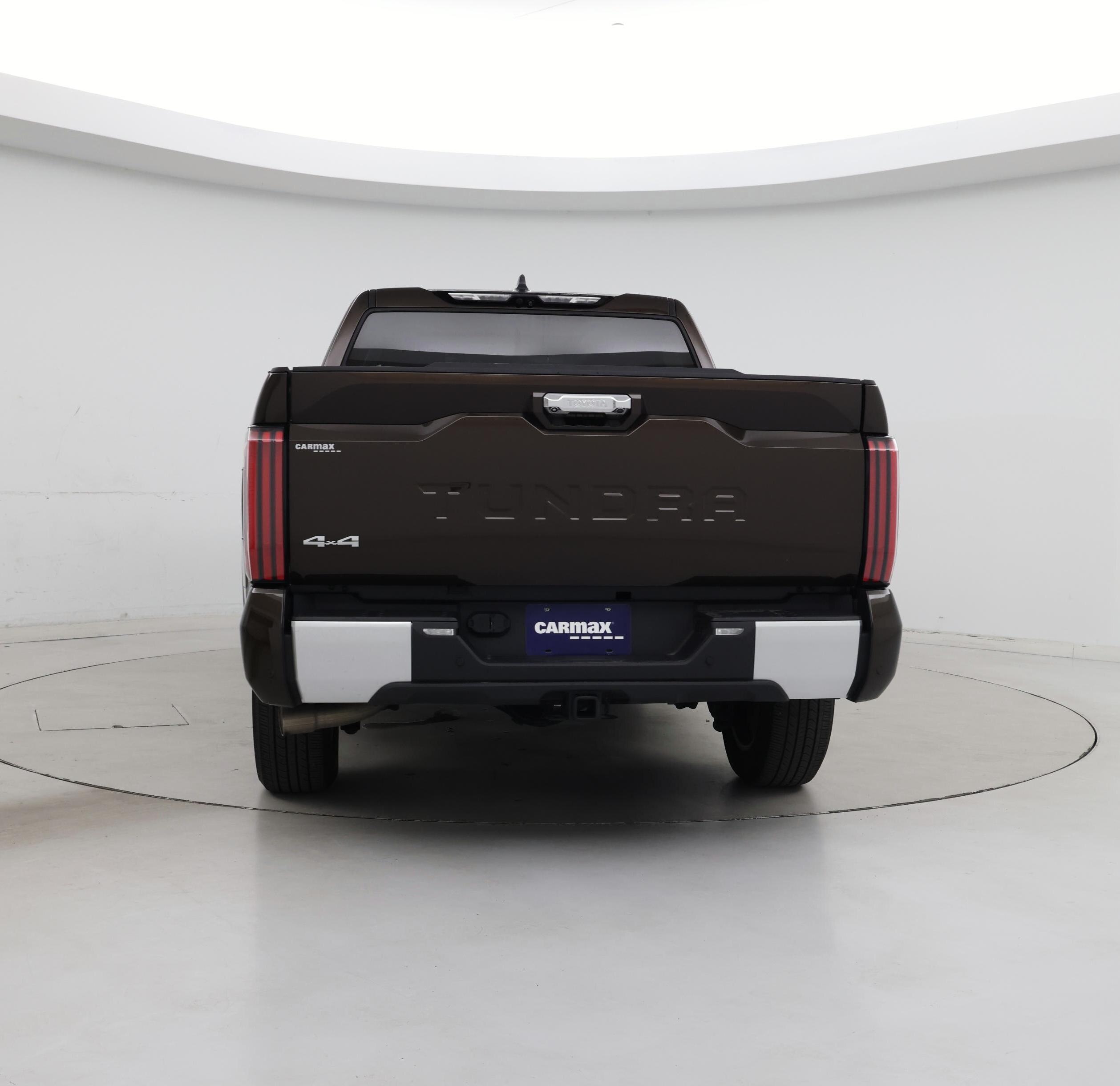 Thumbnail: 2024 Toyota Tundra - 6