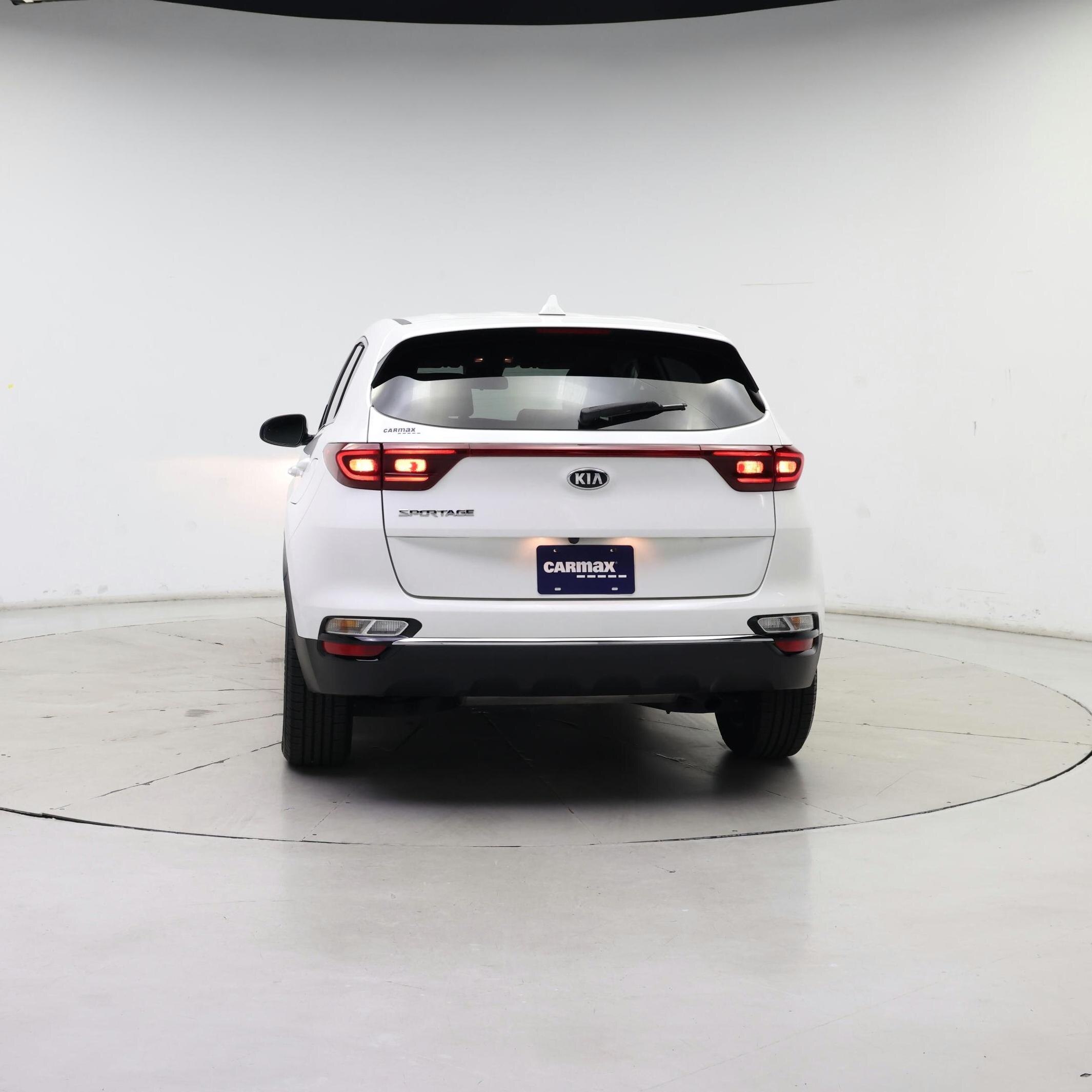 Thumbnail: 2022 Kia Sportage - 6