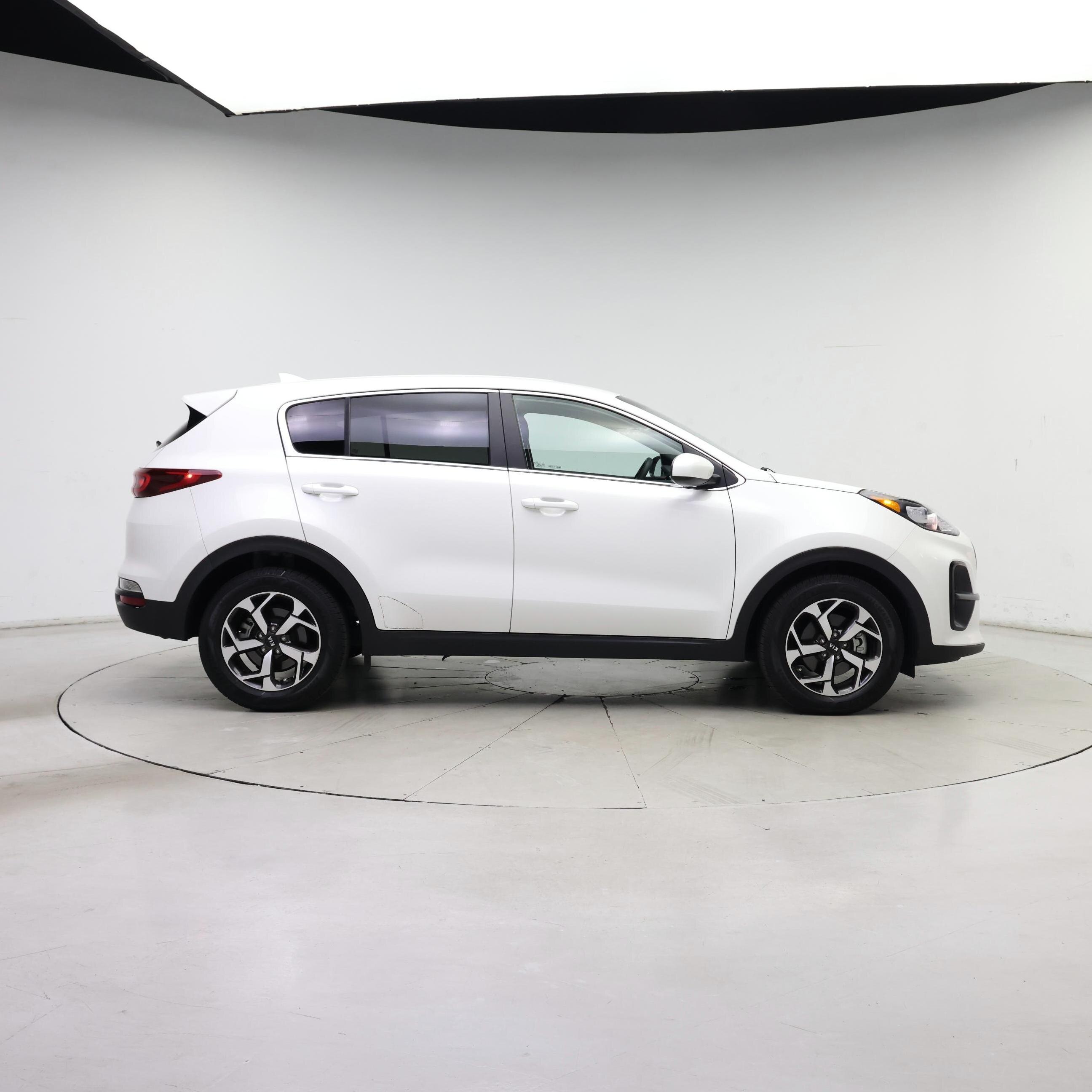 Thumbnail: 2022 Kia Sportage - 7