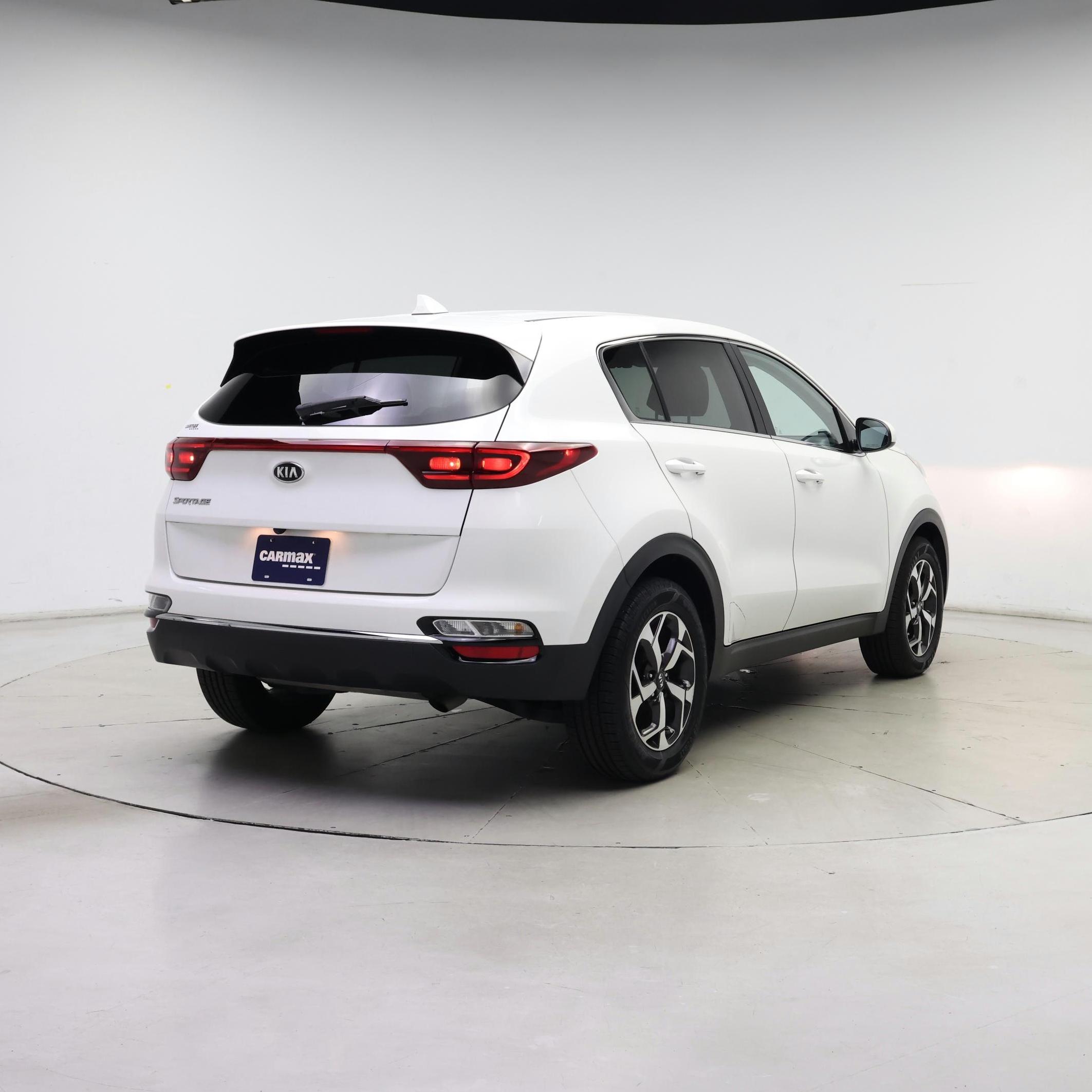 Thumbnail: 2022 Kia Sportage - 8