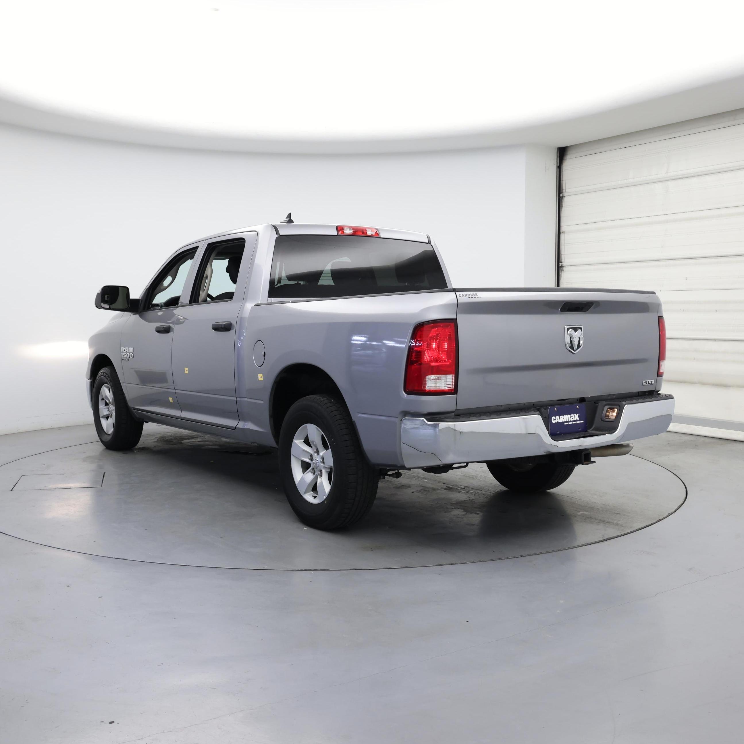 Thumbnail: 2023 RAM 1500 Classic - 2