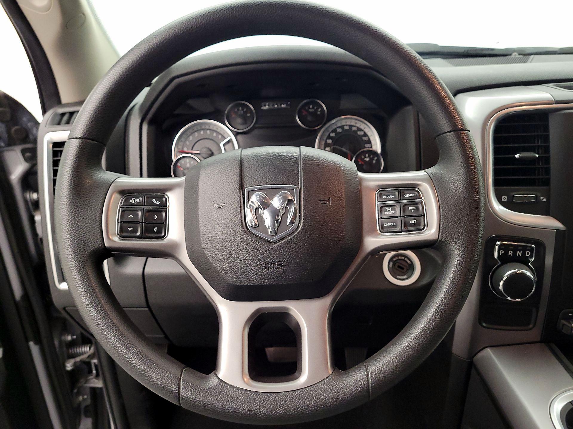 Thumbnail: 2023 RAM 1500 Classic - 10