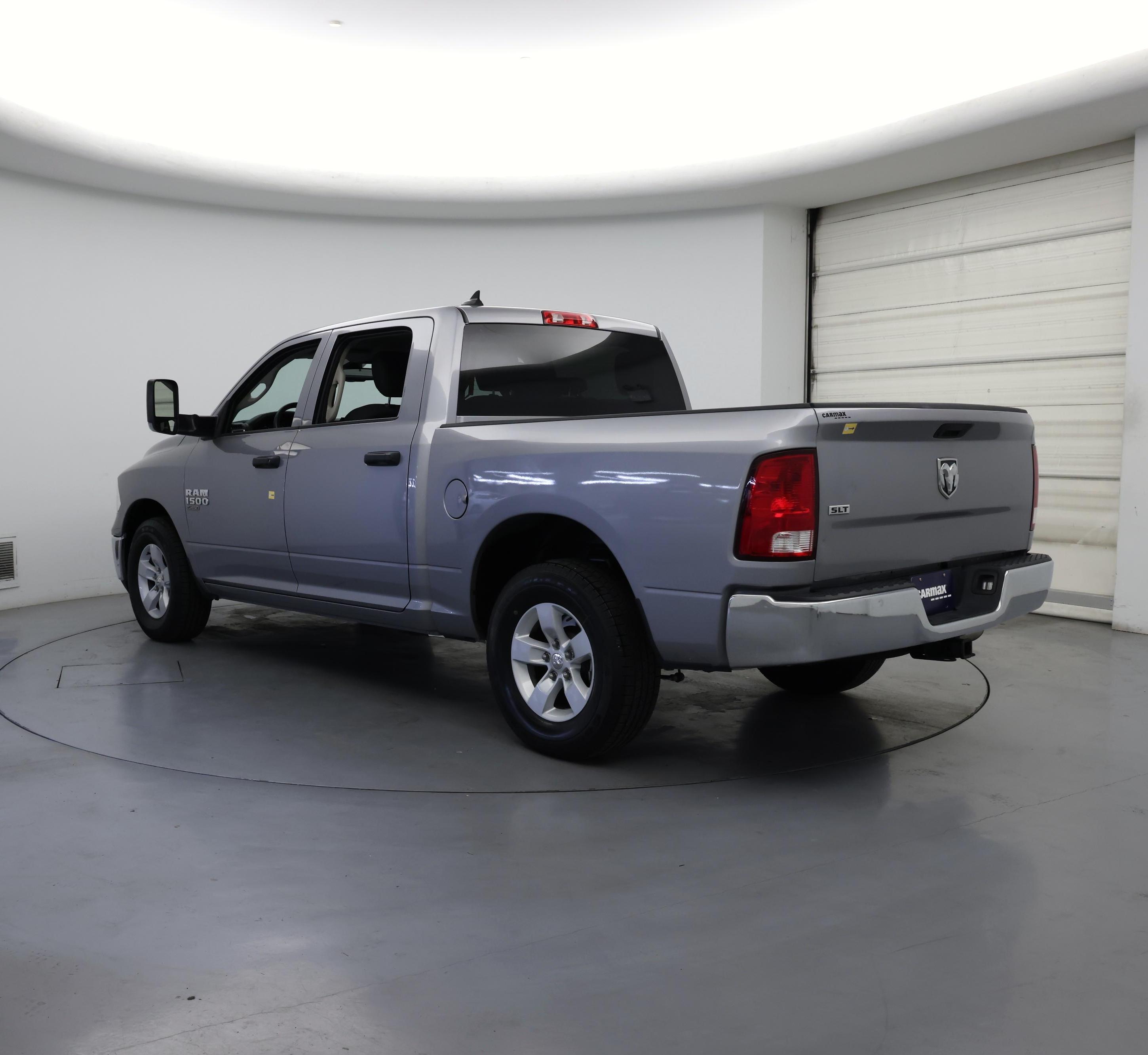 Thumbnail: 2023 RAM 1500 Classic - 2