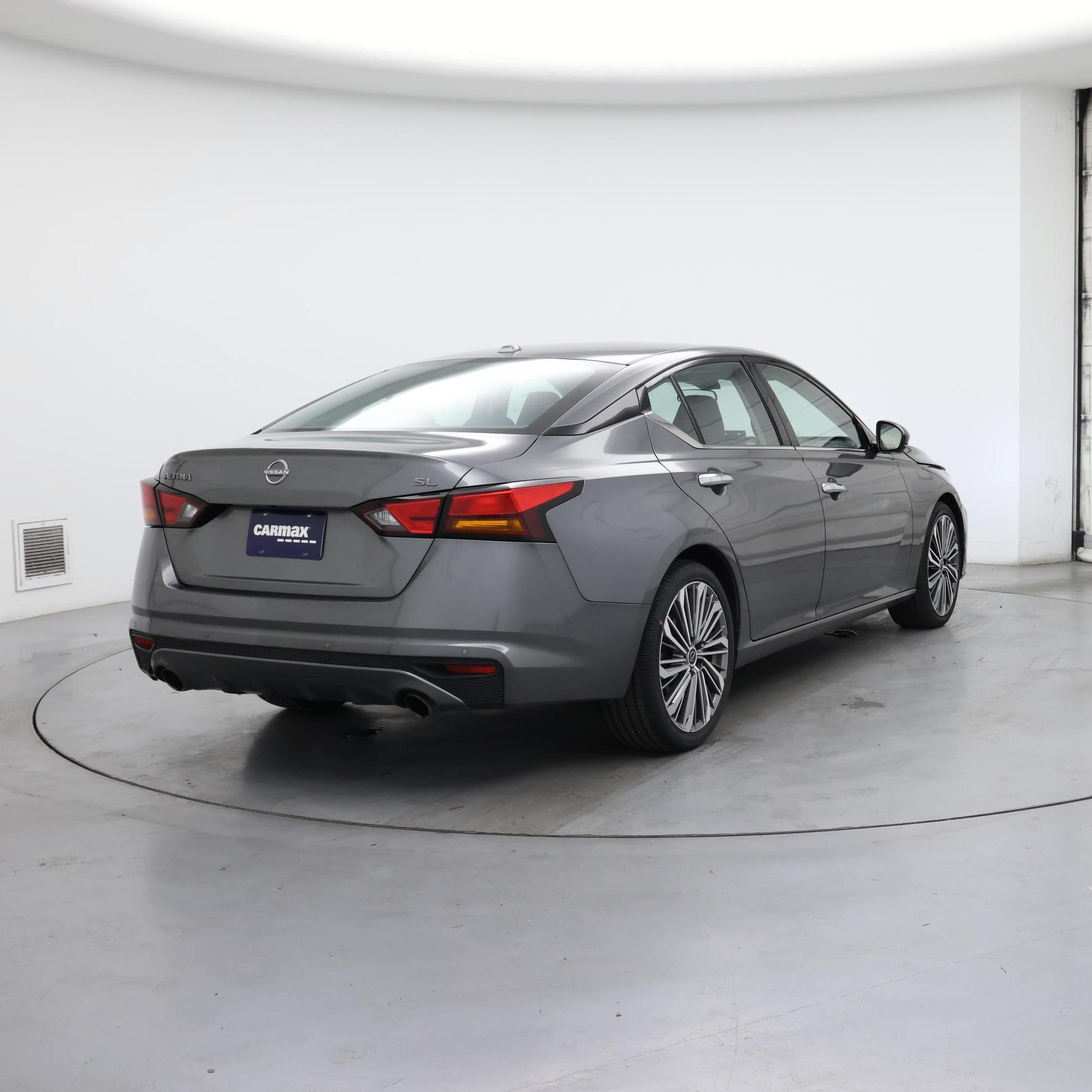 Thumbnail: 2023 Nissan Altima - 8
