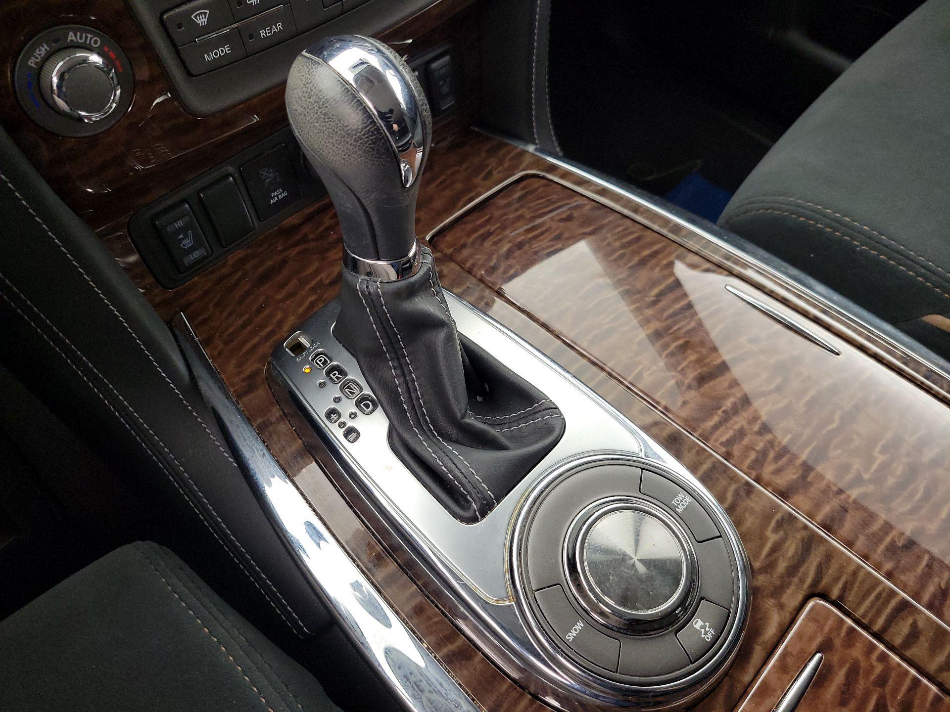 Thumbnail: 2019 Nissan Armada - 18