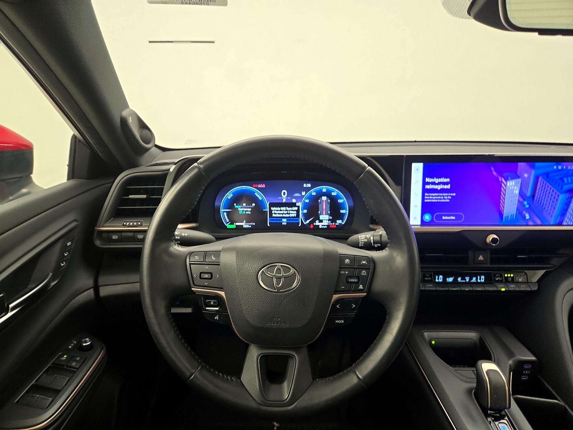 Thumbnail: 2023 Toyota Crown - 10