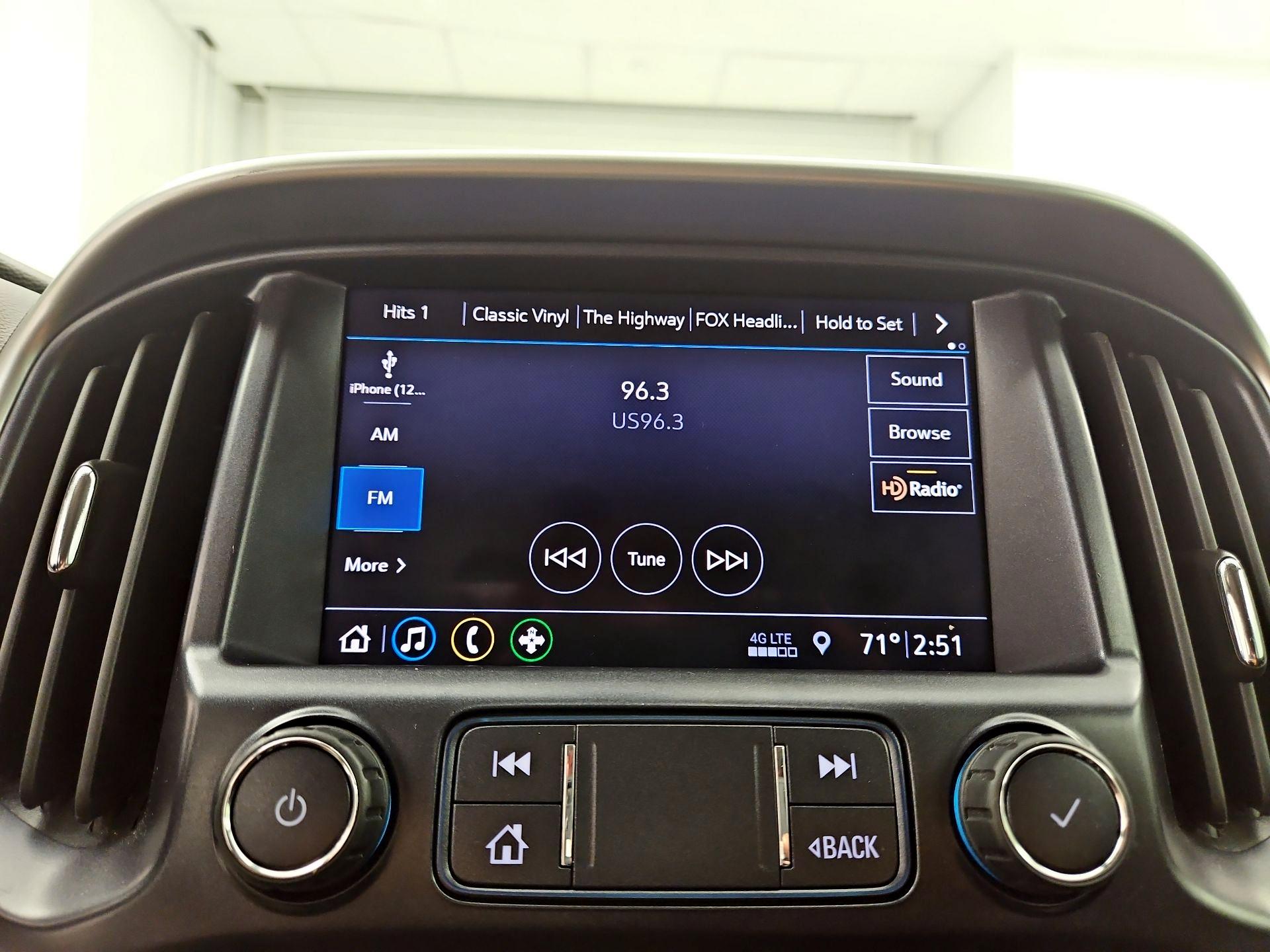 Thumbnail: 2019 Chevrolet Colorado - 15