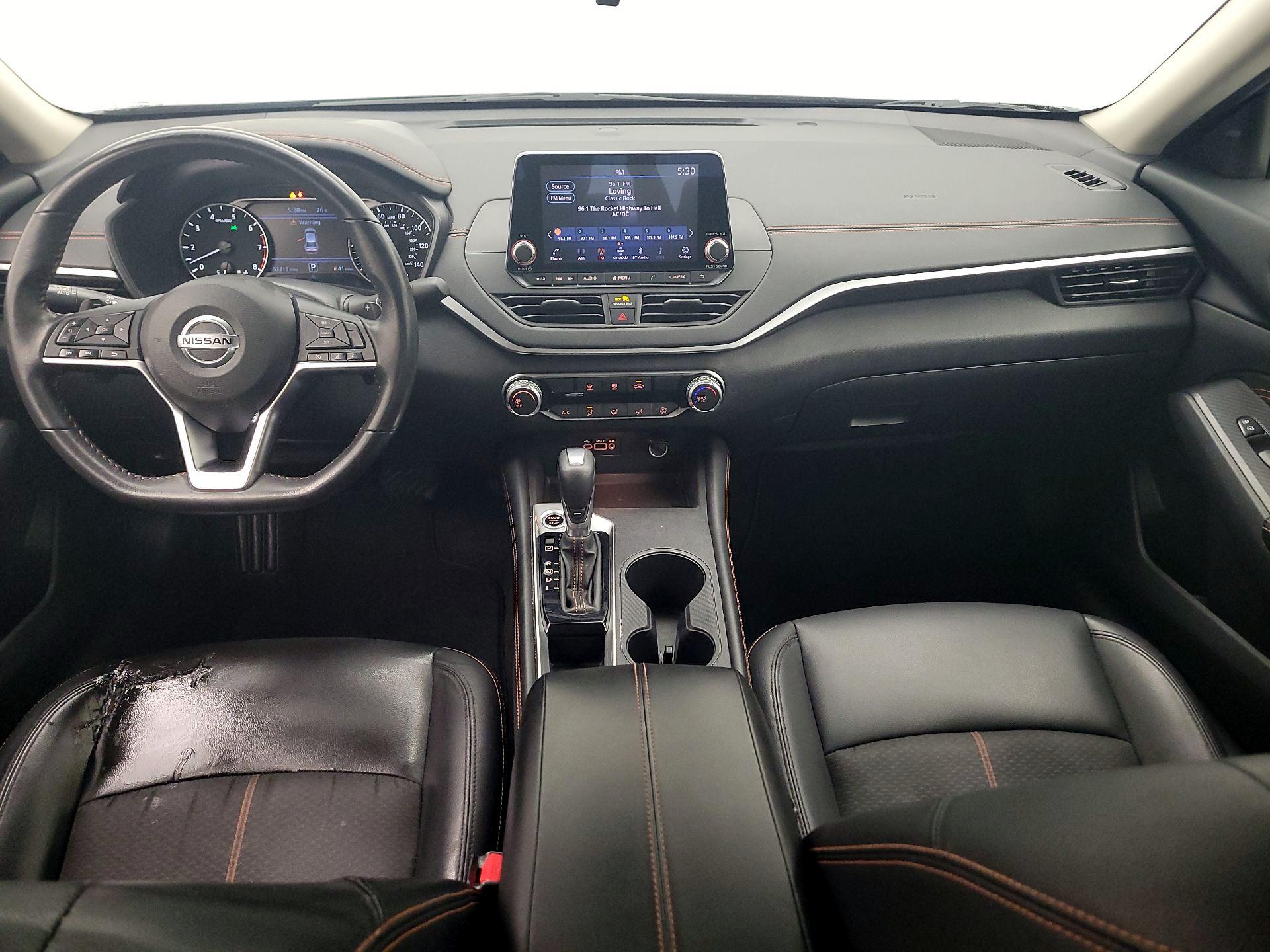 Thumbnail: 2022 Nissan Altima - 9