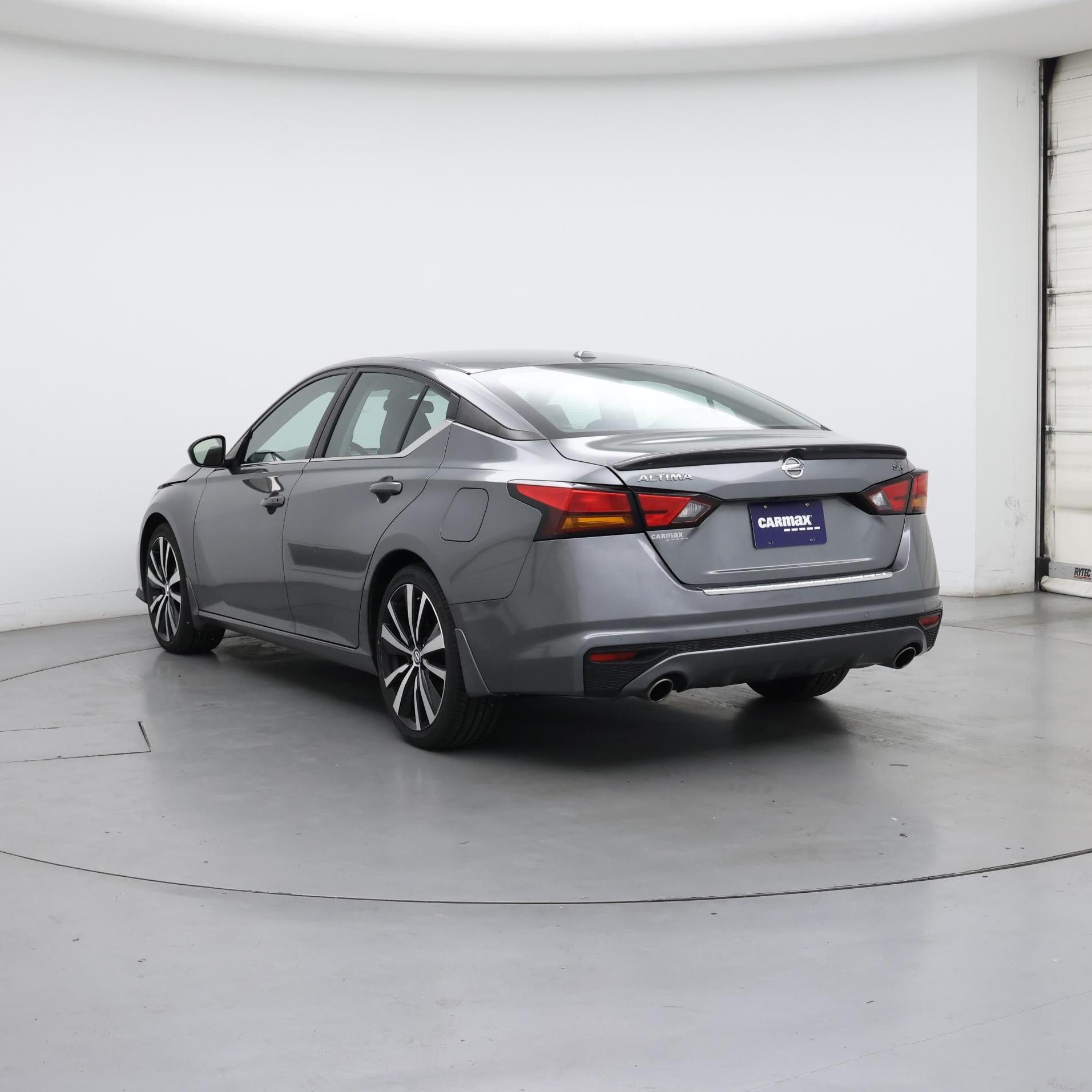 Thumbnail: 2022 Nissan Altima - 2